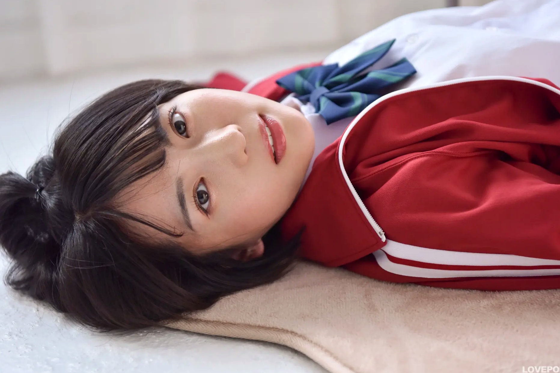 [LOVEPOP] 佐々木萌香 (Moeka Sasaki) Photoset 29 日系运动校服清纯少女写真