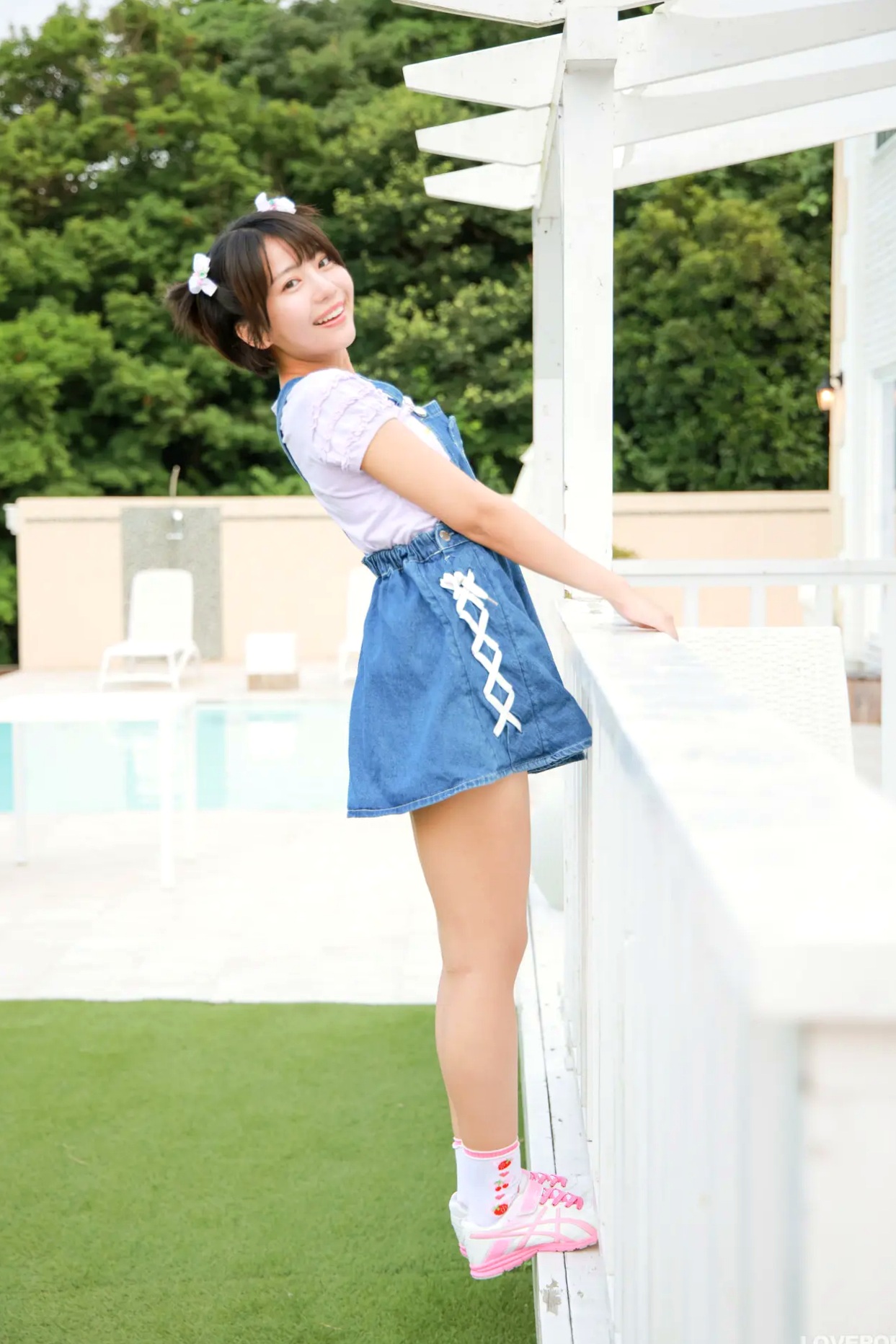 [LOVEPOP] Moeka Sasaki 佐々木萌香 Photoset 28 户外双马尾牛仔裙清纯写真
