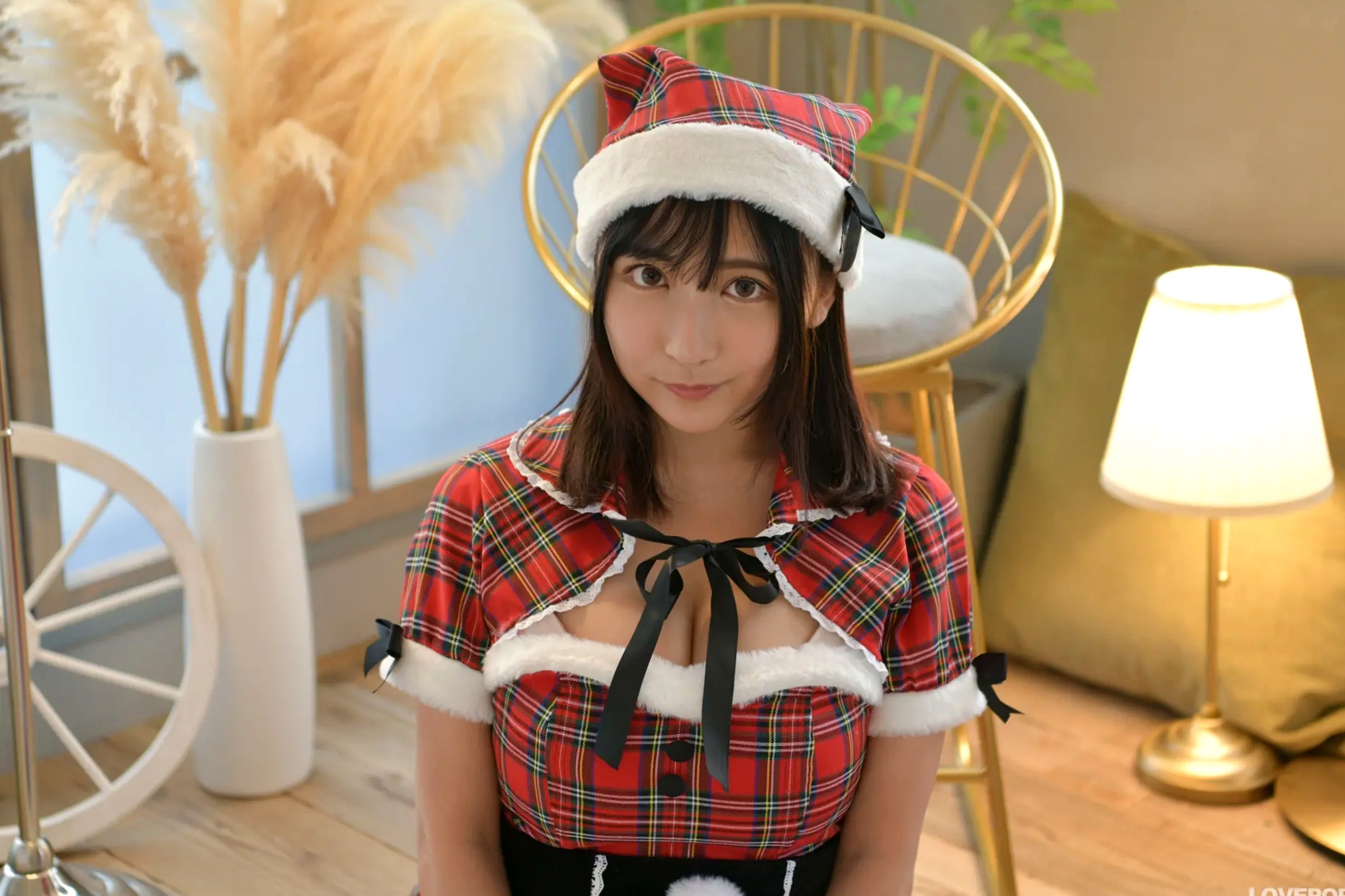 [LOVEPOP] Kaoru Ichihara 市原薫 Photoset 03 圣诞格子裙俏皮可爱角色扮演