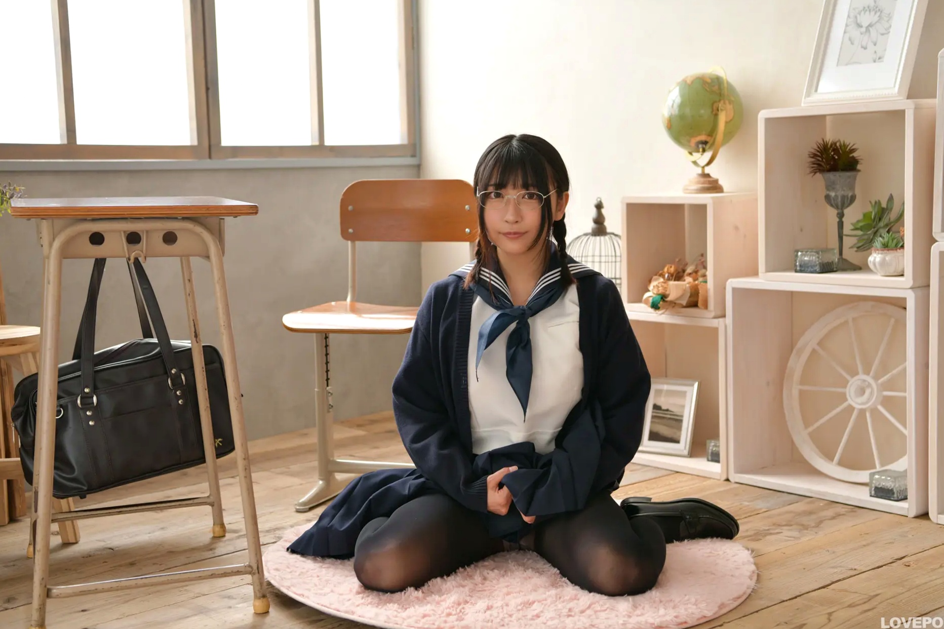 [LOVEPOP] Kaoru Ichihara 市原薫 Photoset 01 日本清纯校服黑丝制服写真