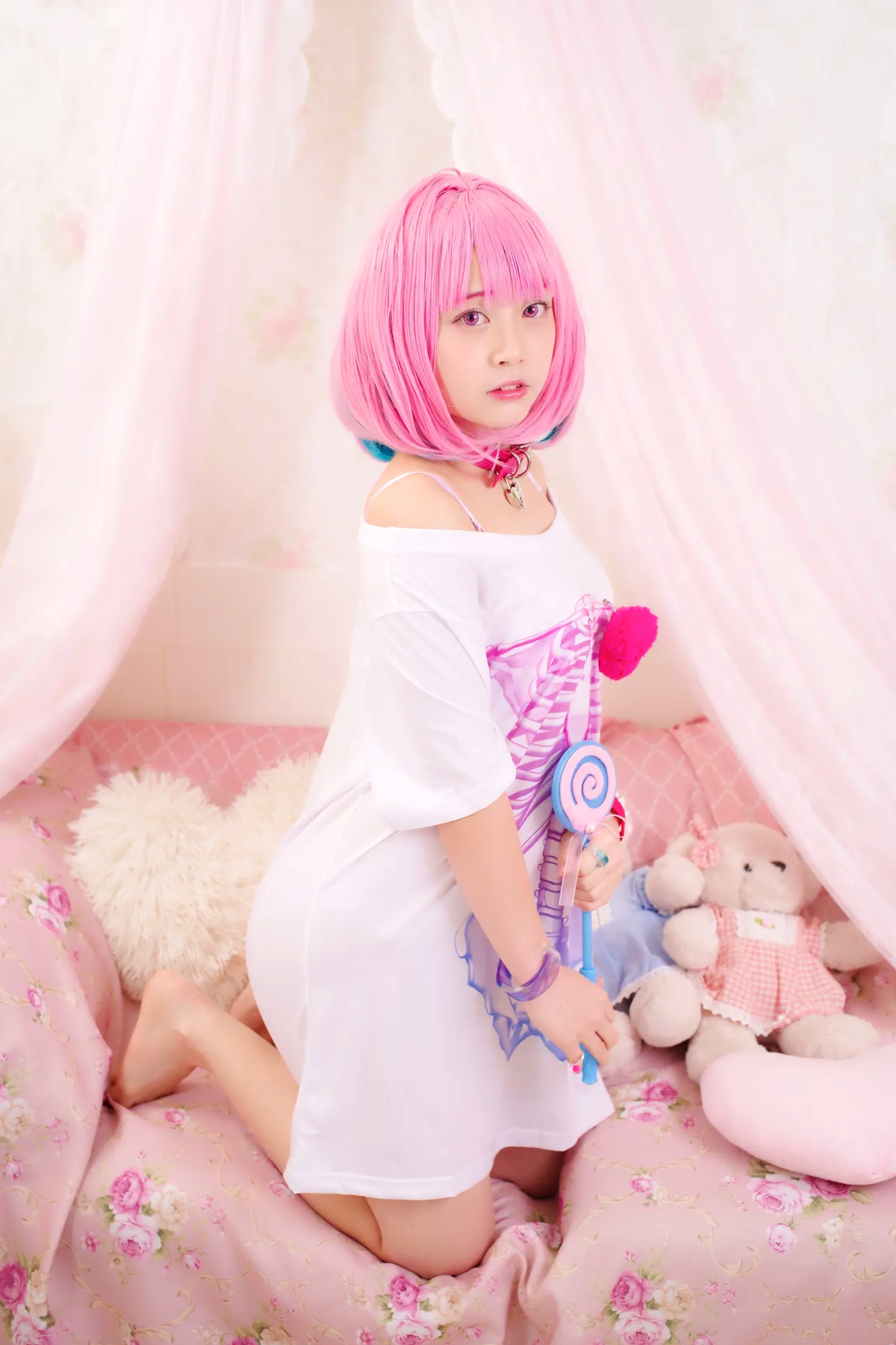 [Cosplay] Salt Melon 塩めろん。- さま、脱いだら人気が出るって本当ですか？！ 粉发萌妹性感私房写真