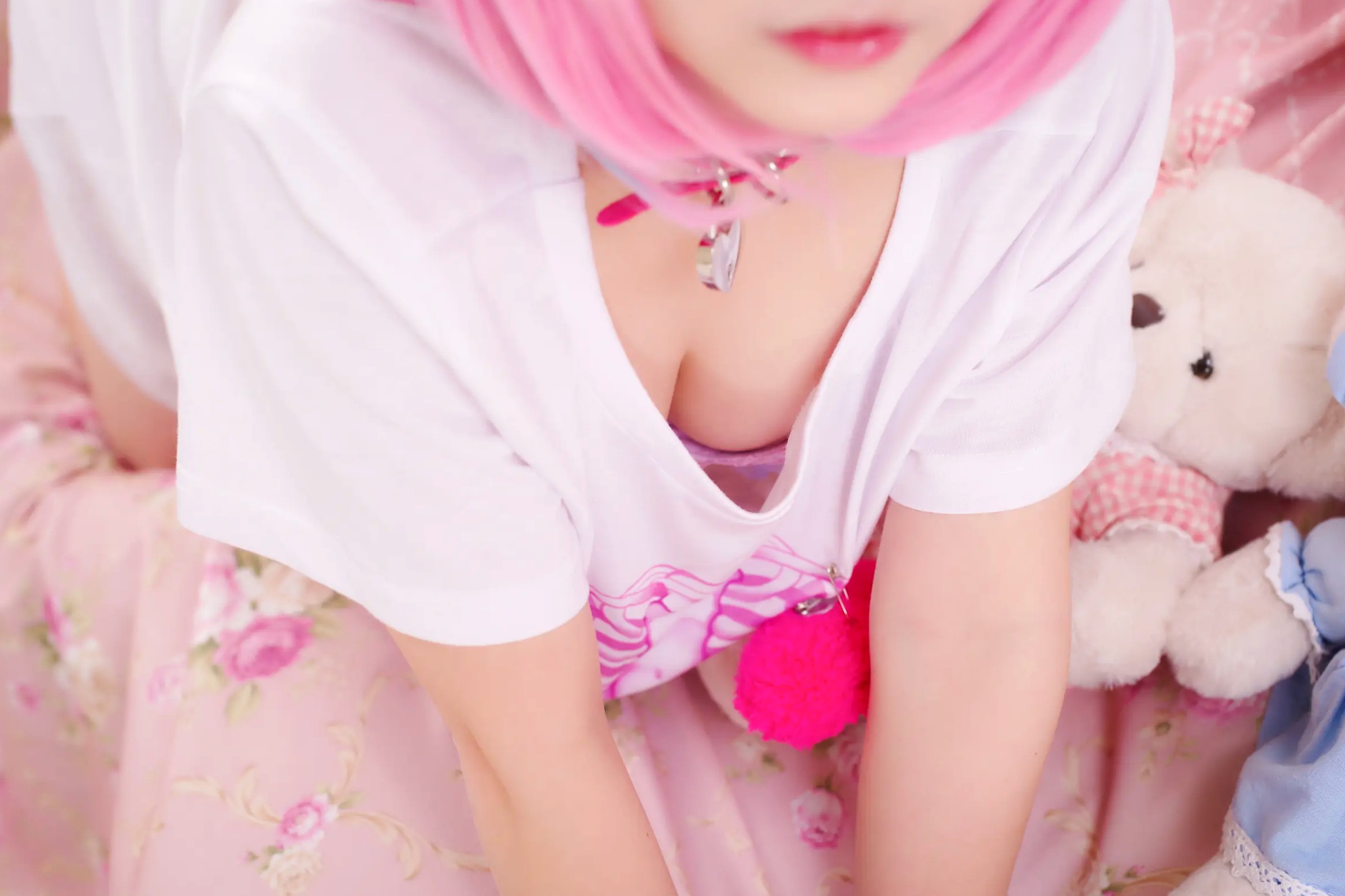 [Cosplay] Salt Melon 塩めろん。- さま、脱いだら人気が出るって本当ですか？！ 粉发萌妹性感私房写真