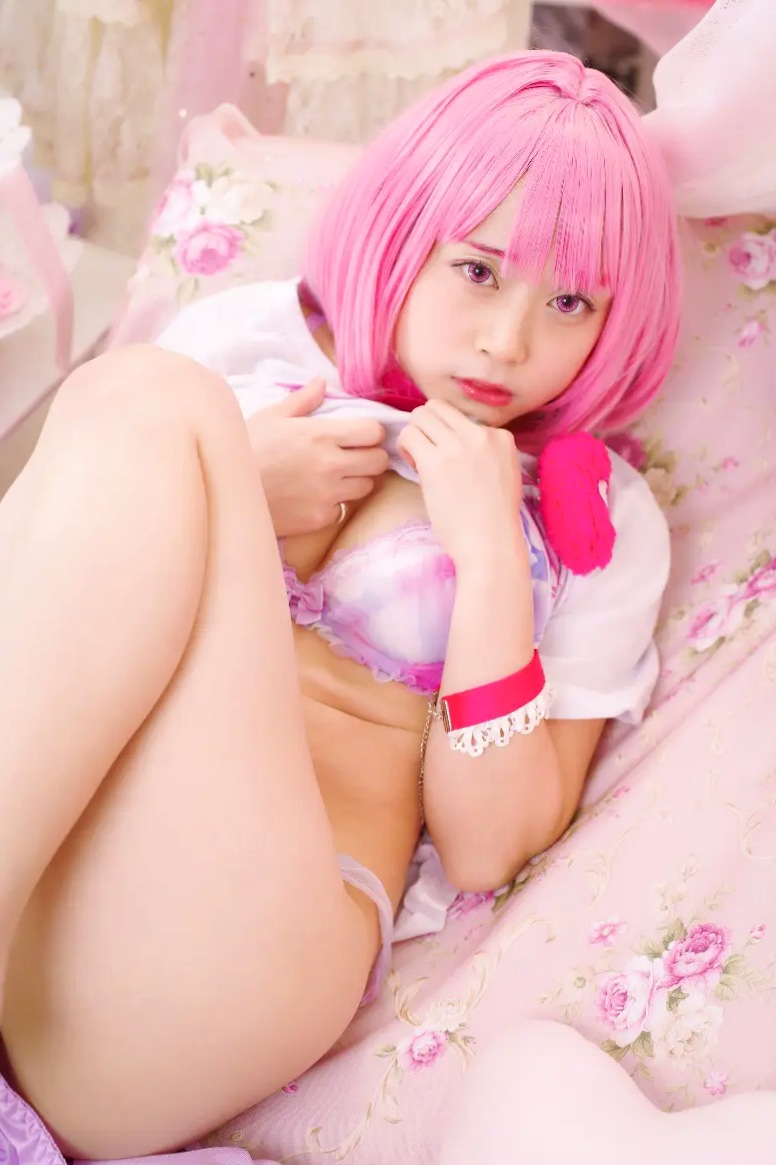 [Cosplay] Salt Melon 塩めろん。- さま、脱いだら人気が出るって本当ですか？！ 粉发萌妹性感私房写真
