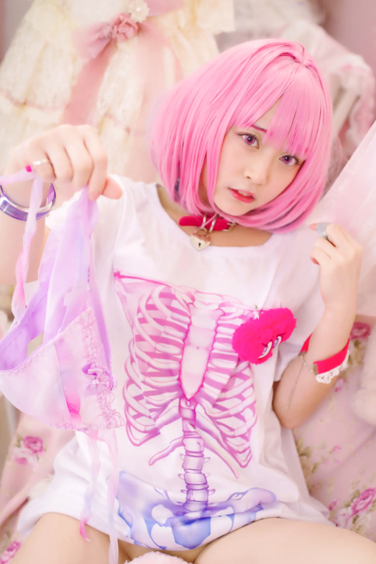 [Cosplay] Salt Melon 塩めろん。- さま、脱いだら人気が出るって本当ですか？！ 粉发萌妹性感私房写真