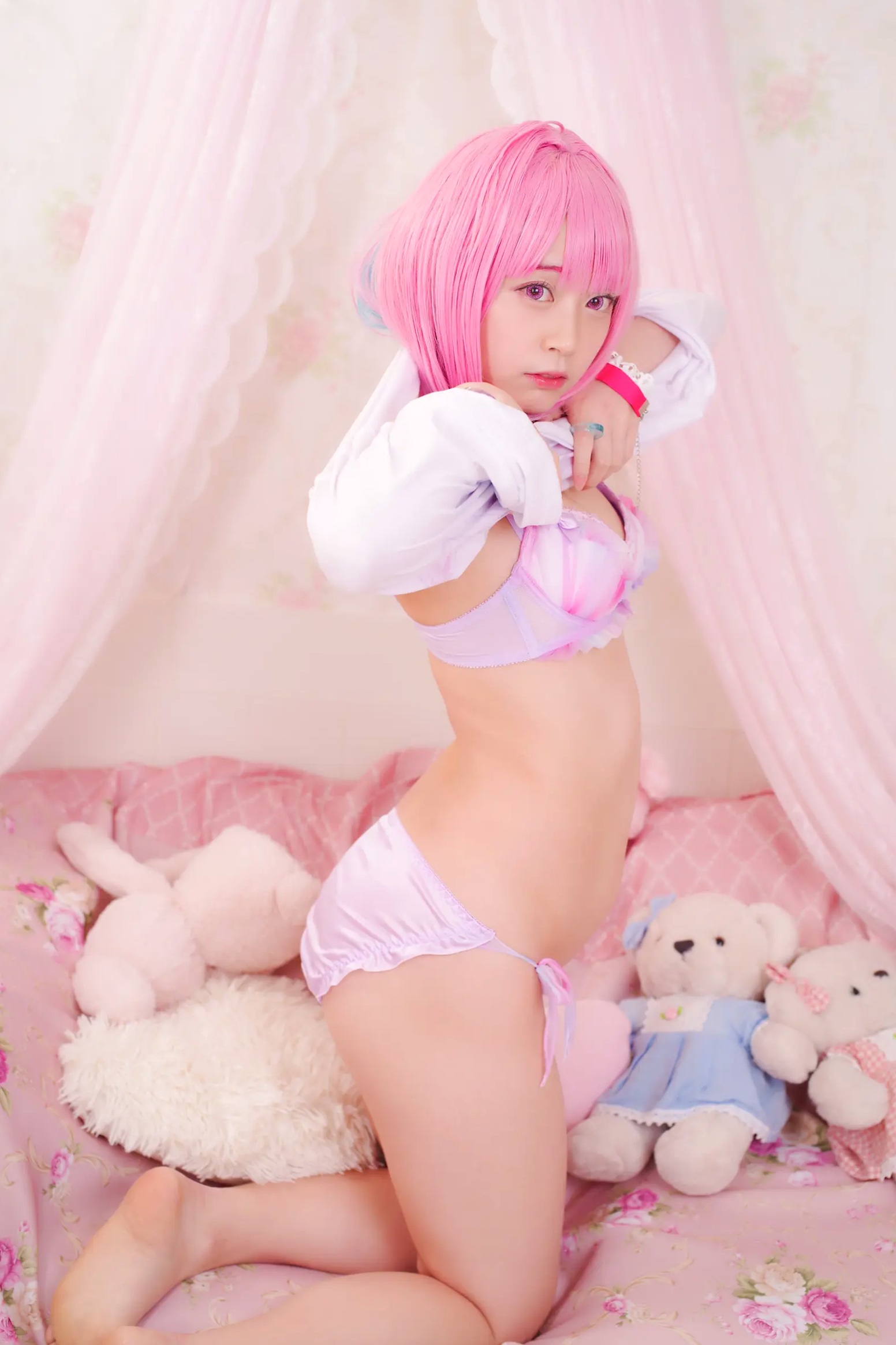 [Cosplay] Salt Melon 塩めろん。- さま、脱いだら人気が出るって本当ですか？！ 粉发萌妹性感私房写真