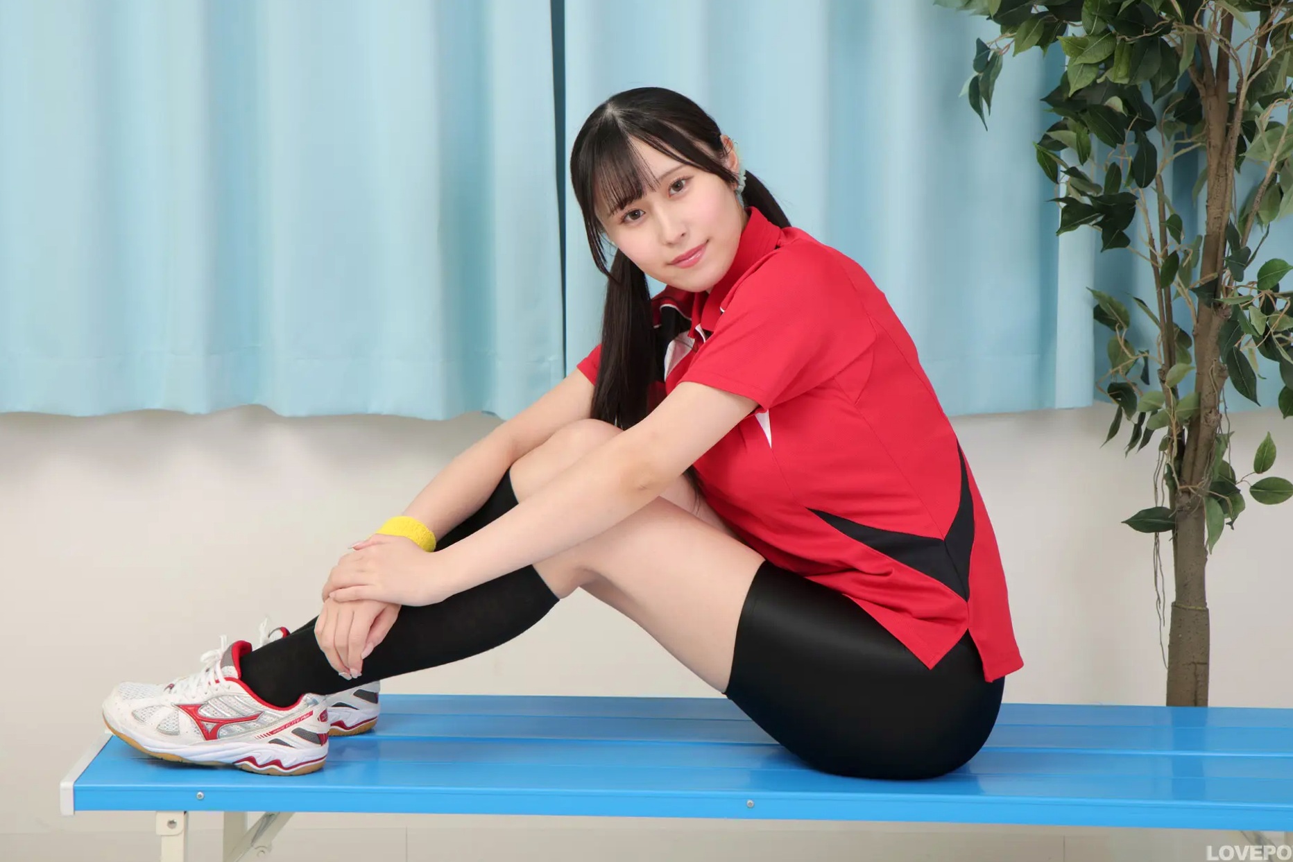 [LOVEPOP] Hibiki Amamiya 雨宮ひびき Photoset 05 运动风内衣美臀性感私房写真