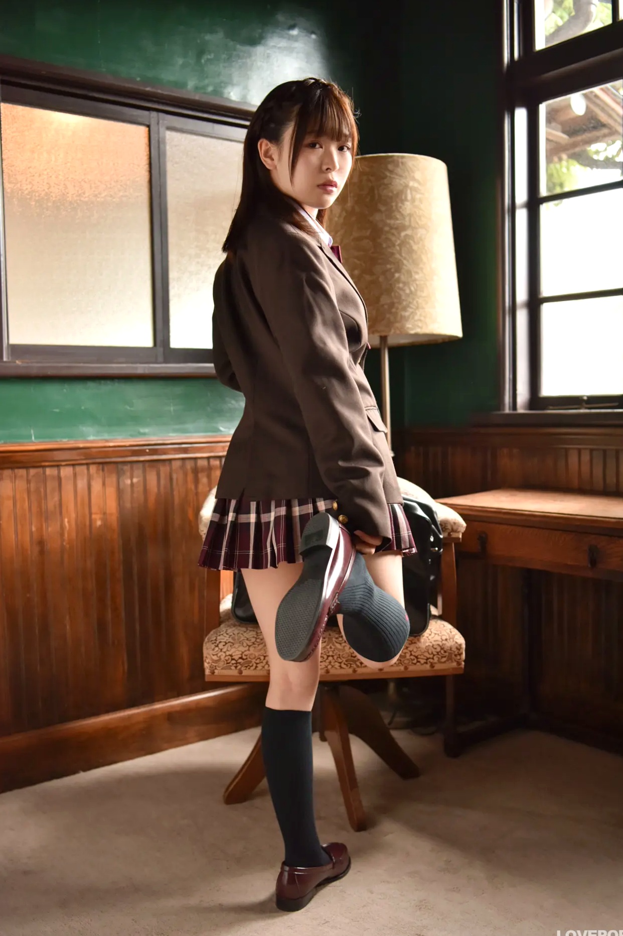 [LOVEPOP] Kanon Kisara 木更かのん Photoset 03 日系校服制服美腿性感写真