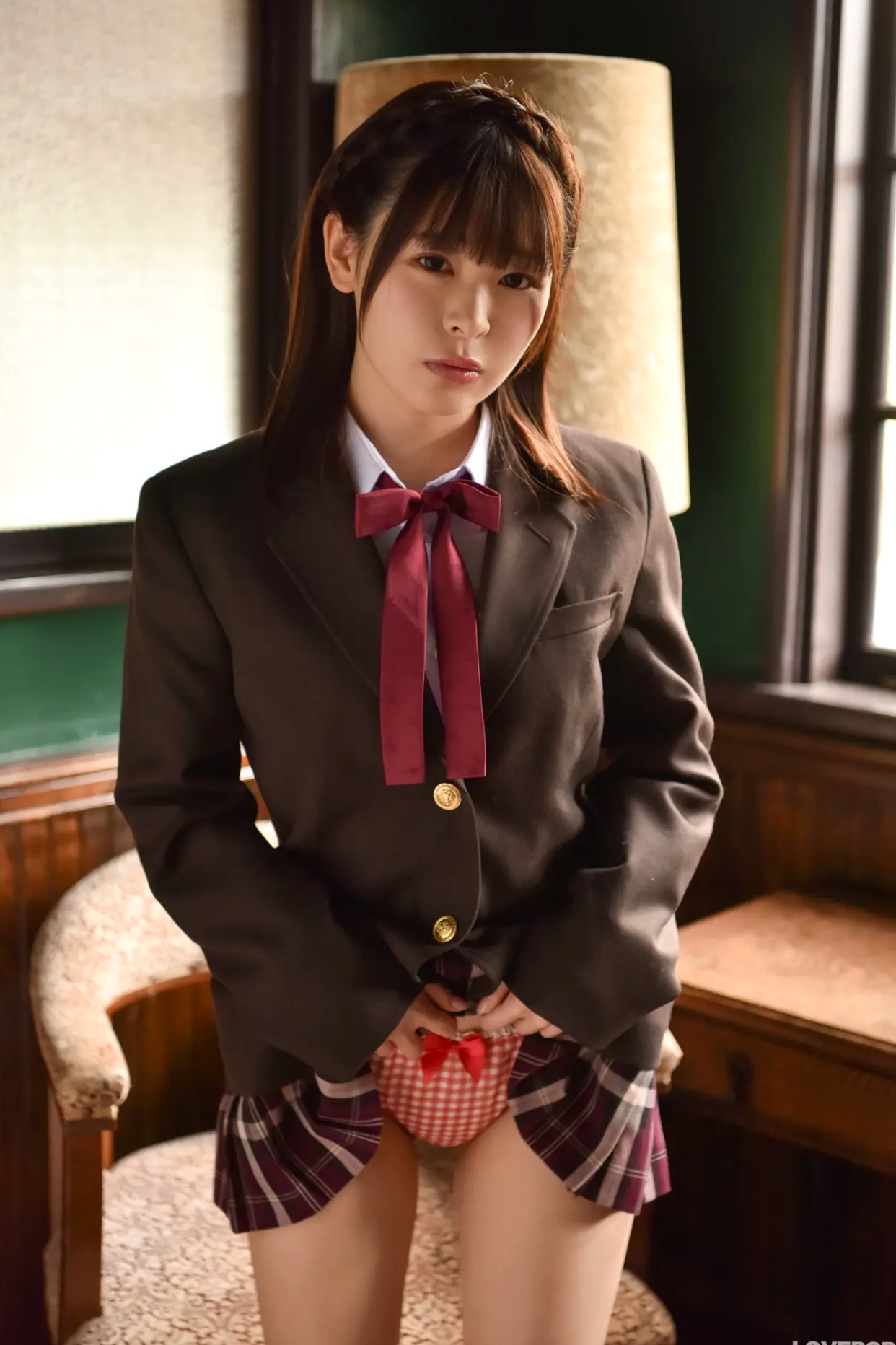 [LOVEPOP] Kanon Kisara 木更かのん Photoset 03 日系校服制服美腿性感写真