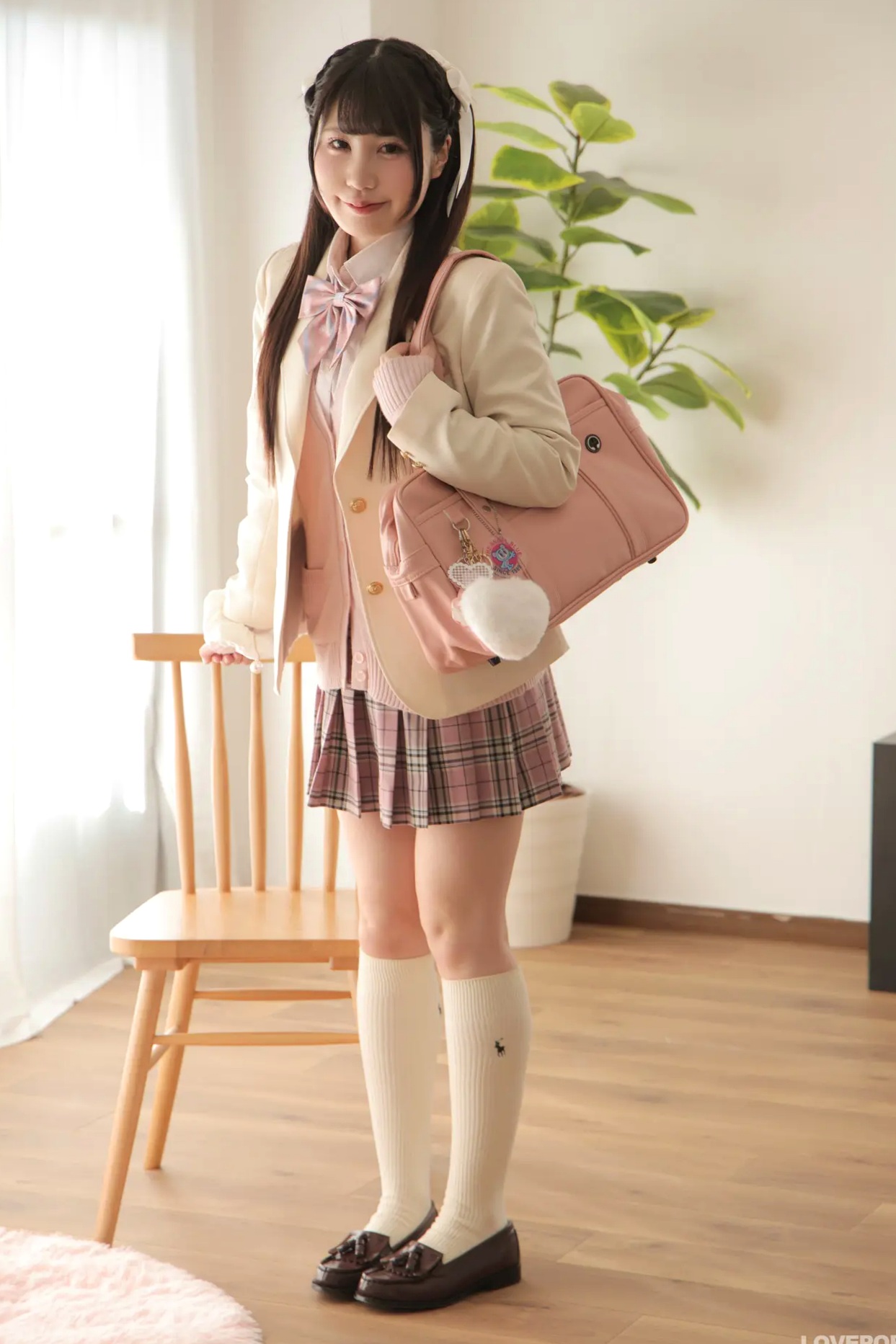 [LOVEPOP] Meru Momose 桃瀬める Photoset 05 日系粉嫩校服制服清纯美腿私房写真