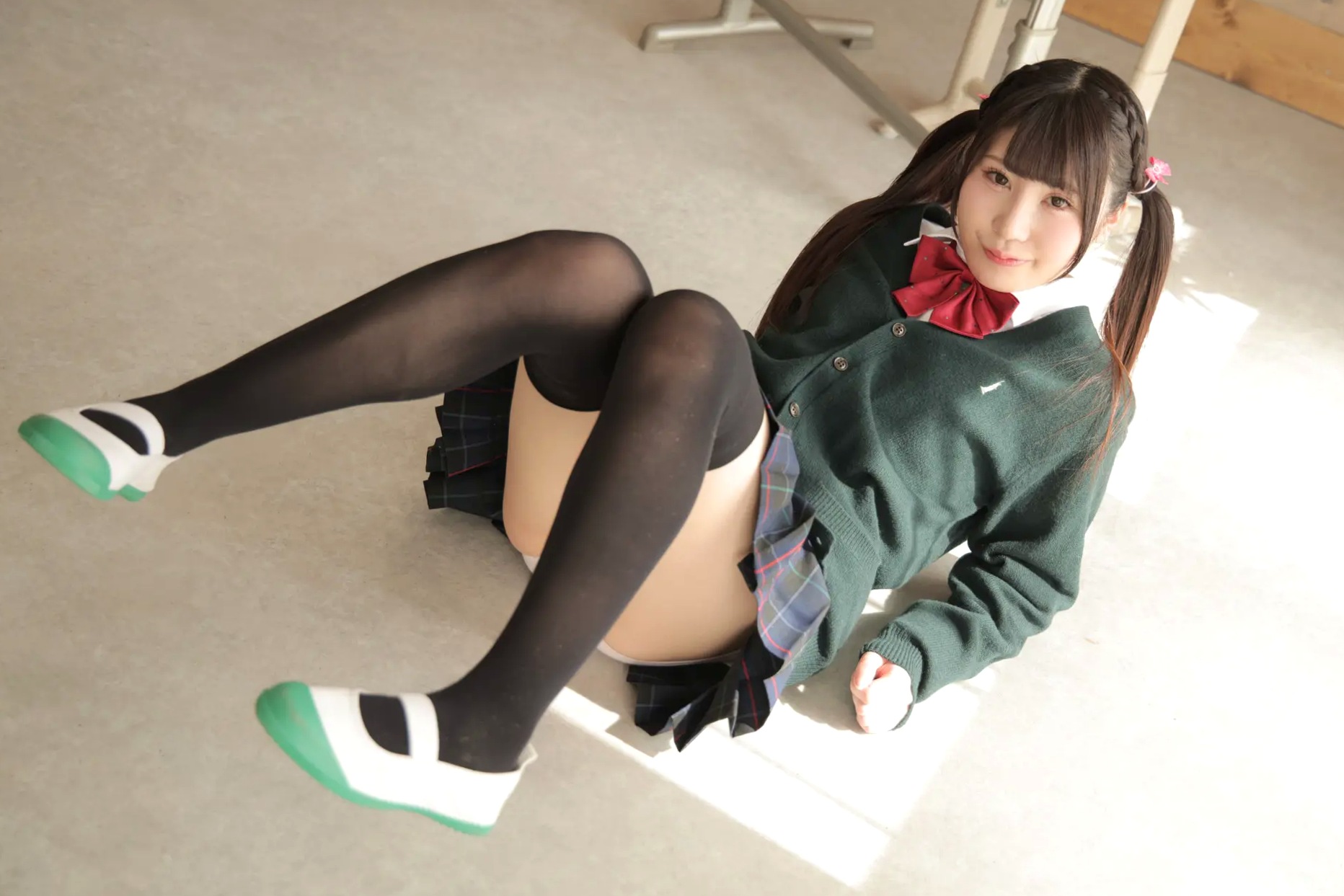[LOVEPOP] Meru Momose 桃瀬める Photoset 01 日系JK校服清纯甜美私房写真