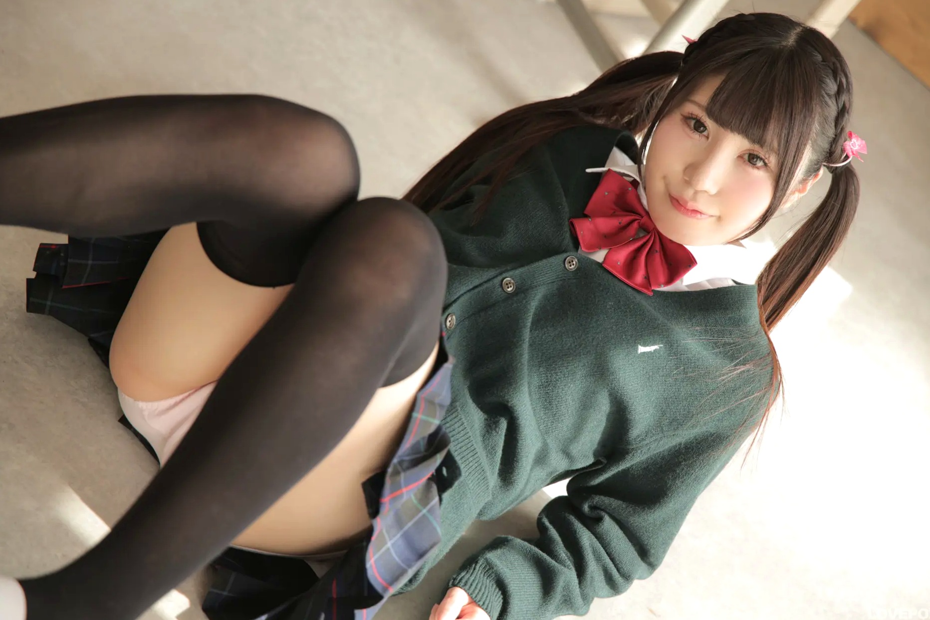 [LOVEPOP] Meru Momose 桃瀬める Photoset 01 日系JK校服清纯甜美私房写真