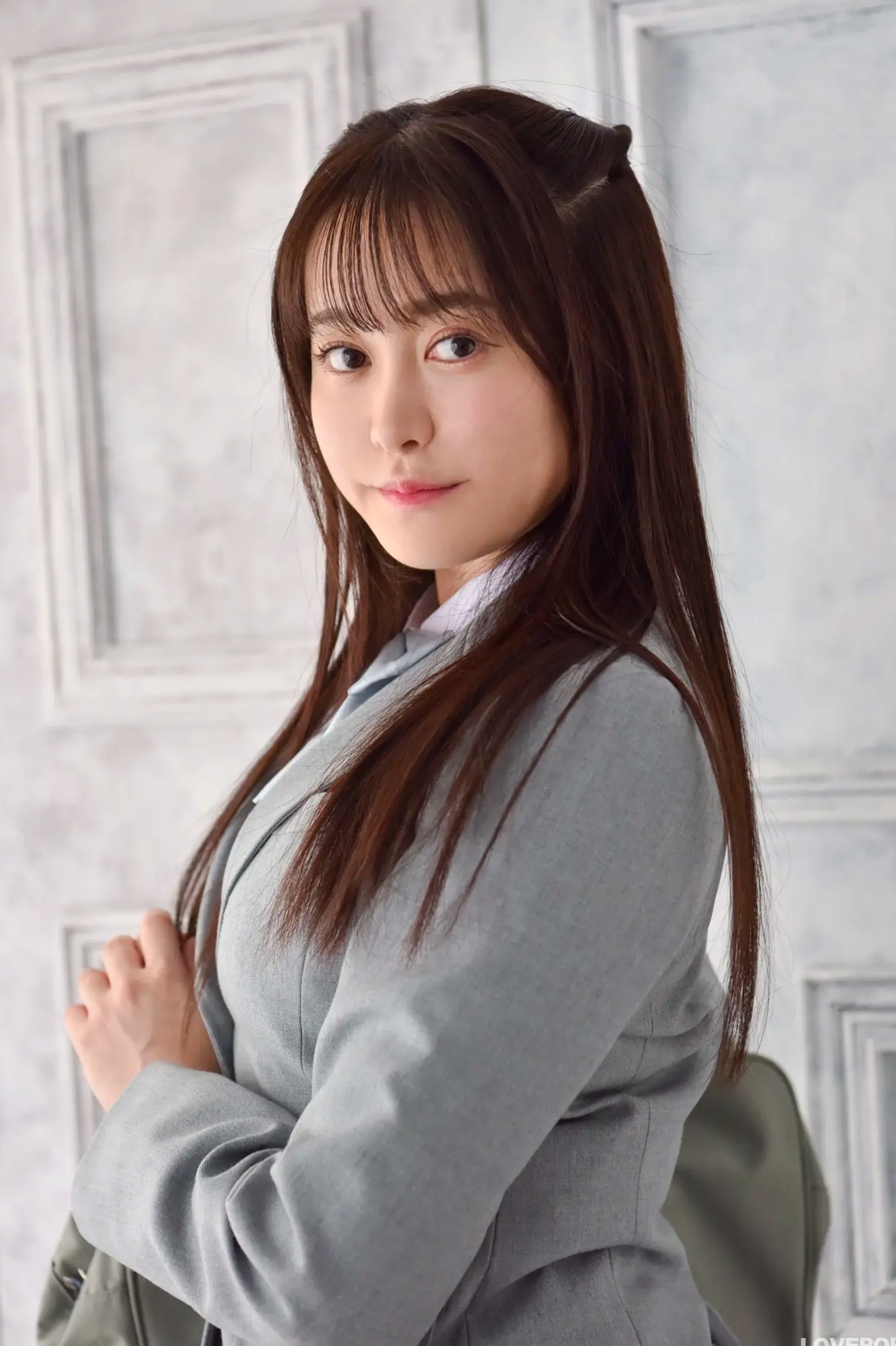 [LOVEPOP] Shizuna Ito 伊藤しずな Photoset 05 清纯校服制服美腿写真
