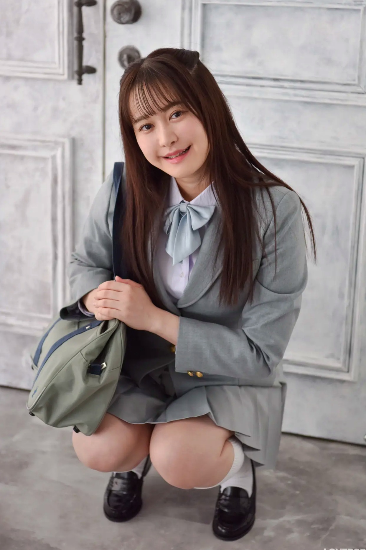 [LOVEPOP] Shizuna Ito 伊藤しずな Photoset 05 清纯校服制服美腿写真