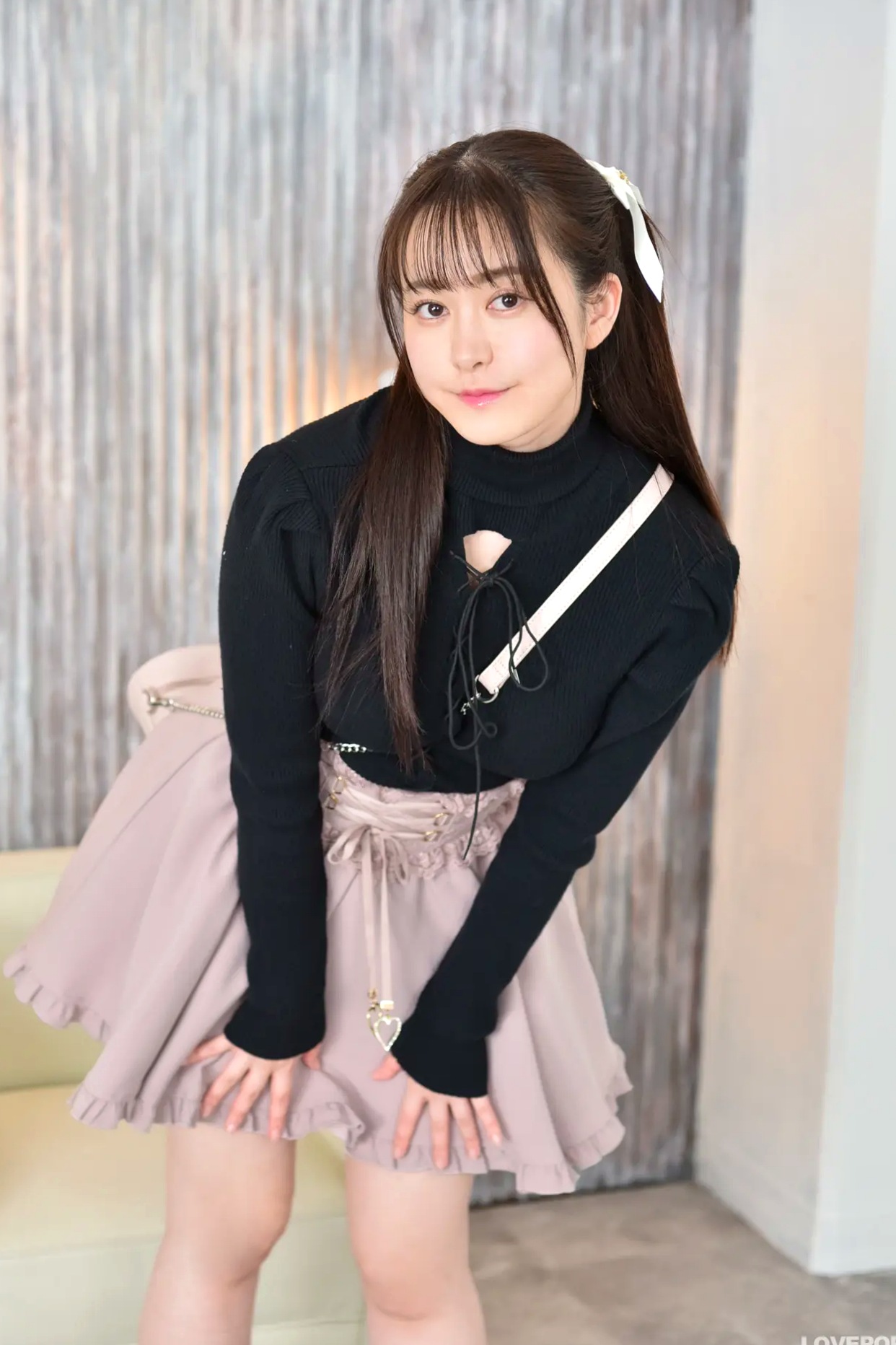 [LOVEPOP] Shizuna Ito 伊藤しずな Photoset 01 甜美短裙性感诱惑美腿私房照