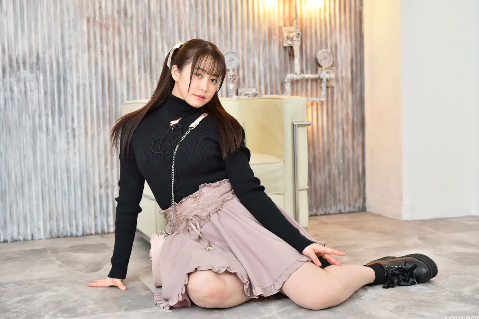 [LOVEPOP] Shizuna Ito 伊藤しずな Photoset 01 甜美短裙性感诱惑美腿私房照