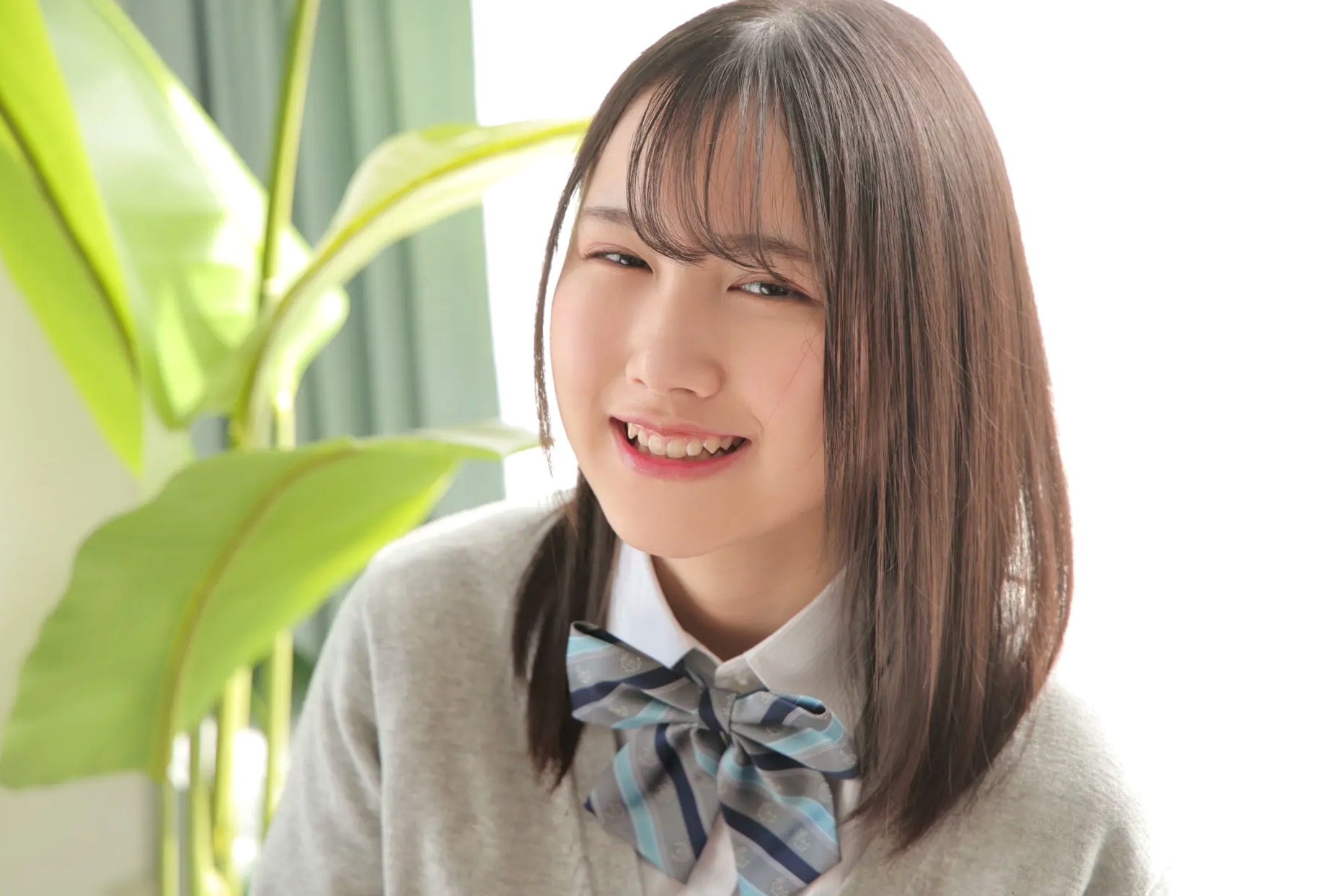 [LOVEPOP] Maki Chiba 千葉まき Photoset 04 清纯日系JK校服制服写真