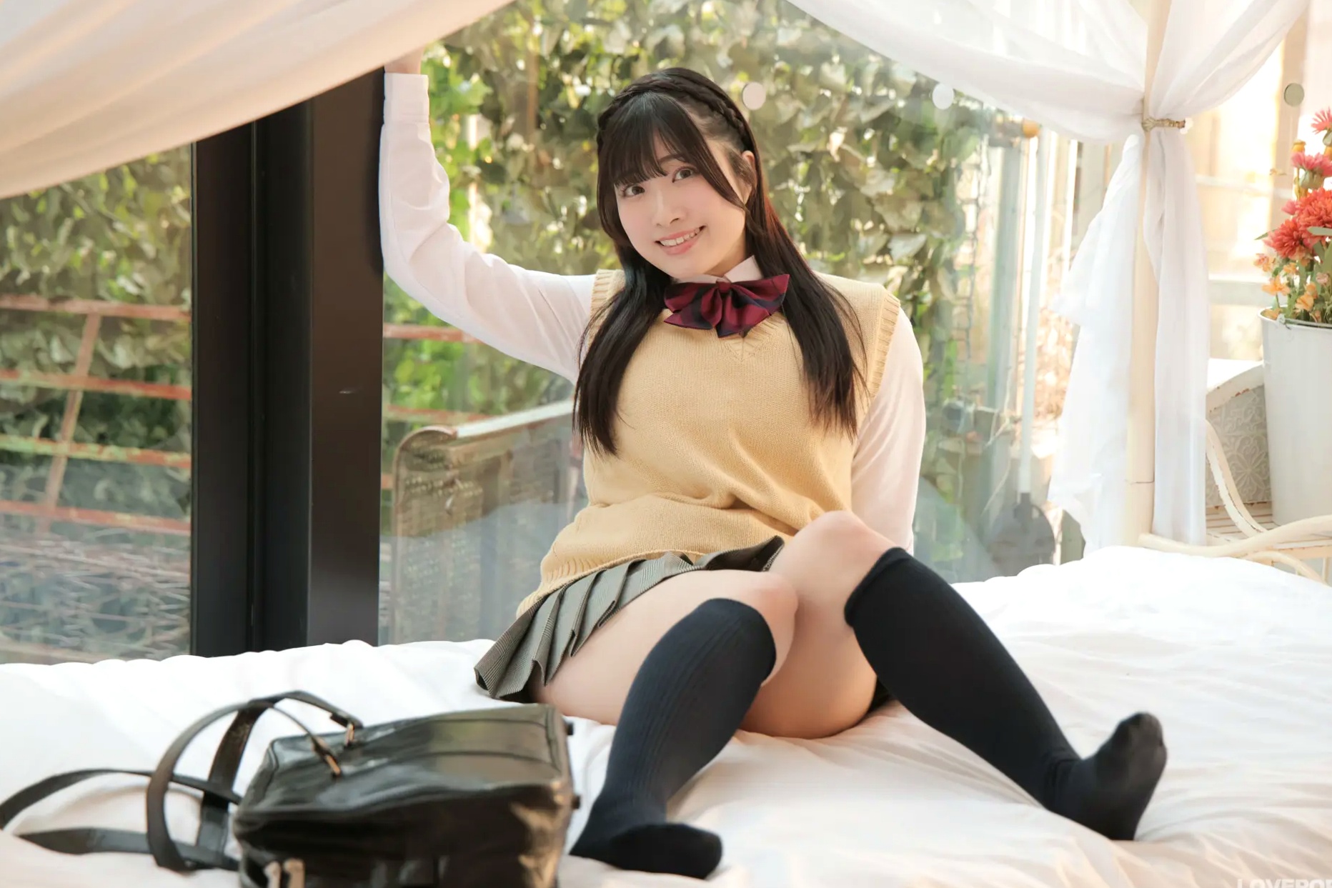 [LOVEPOP] Sumire Niibo 新穂純麗 Photoset 04 日系JK校服清纯甜美写真
