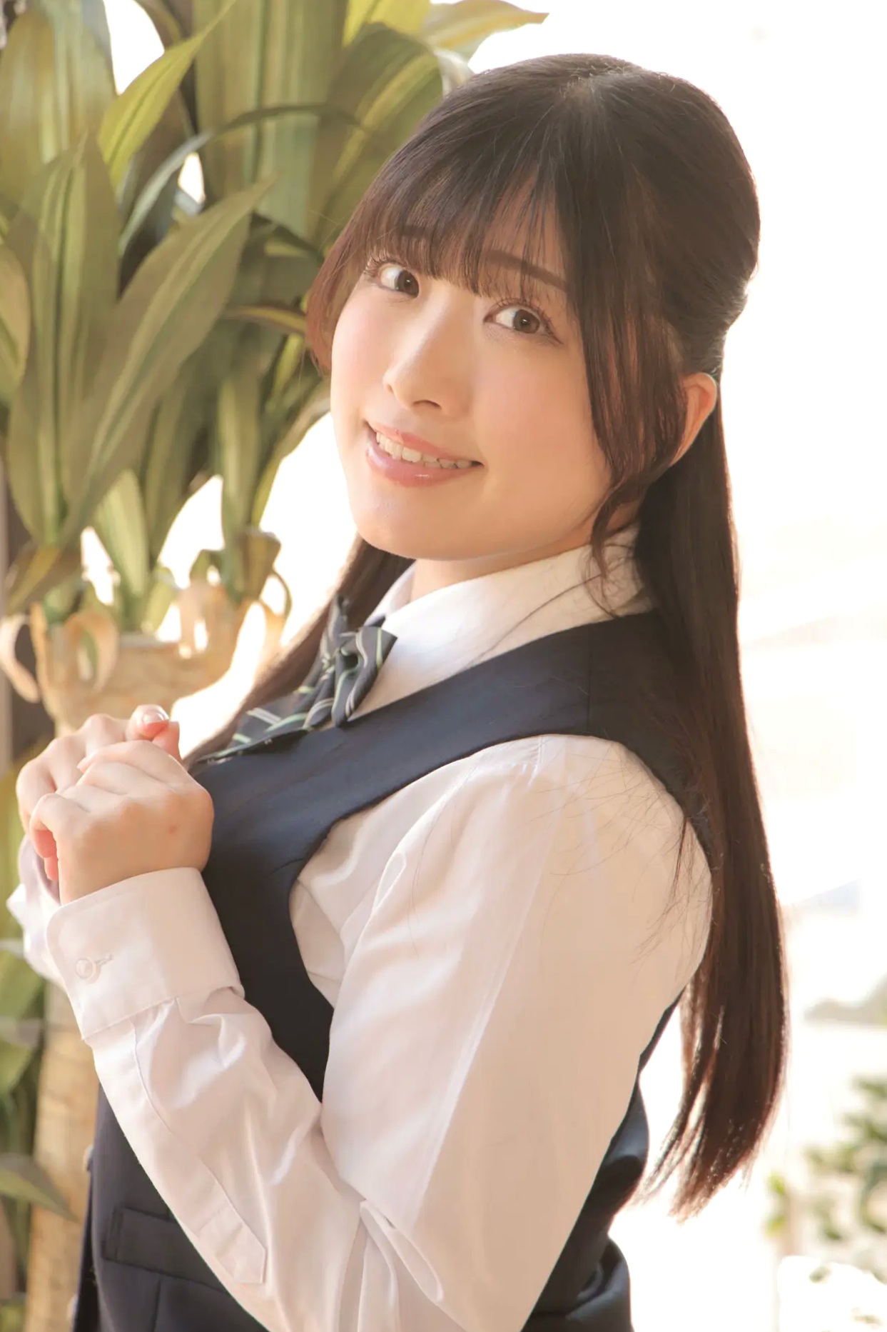 [LOVEPOP] Sumire Niibo 新穂純麗 Photoset 02 日系校服黑丝美腿性感写真