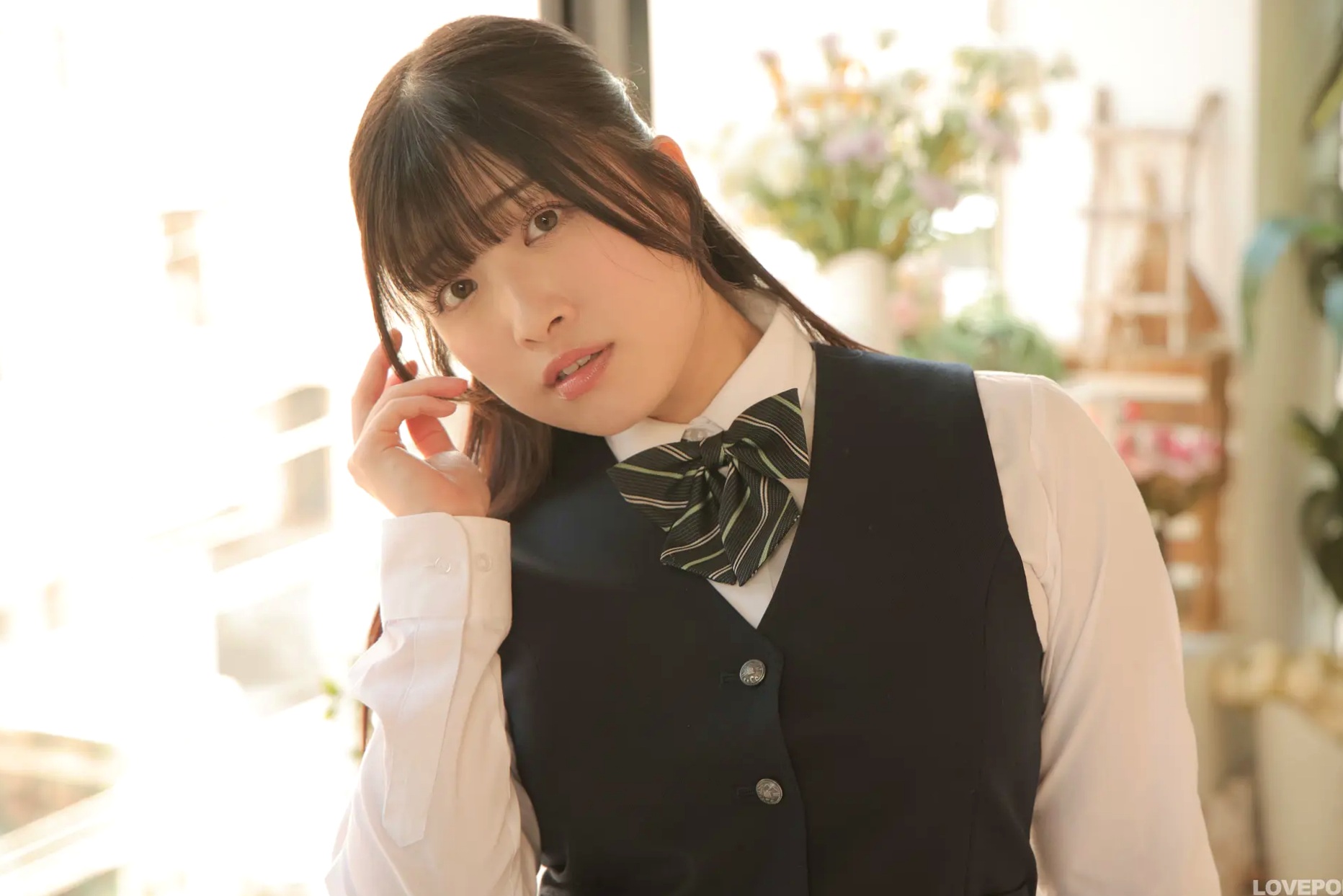 [LOVEPOP] Sumire Niibo 新穂純麗 Photoset 02 日系校服黑丝美腿性感写真