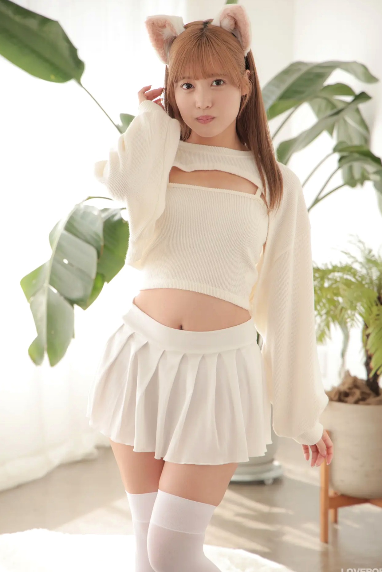 [LOVEPOP] Asuka Nekomiya 猫宮あすか Photoset 13 纯白猫娘萌系私房家居写真