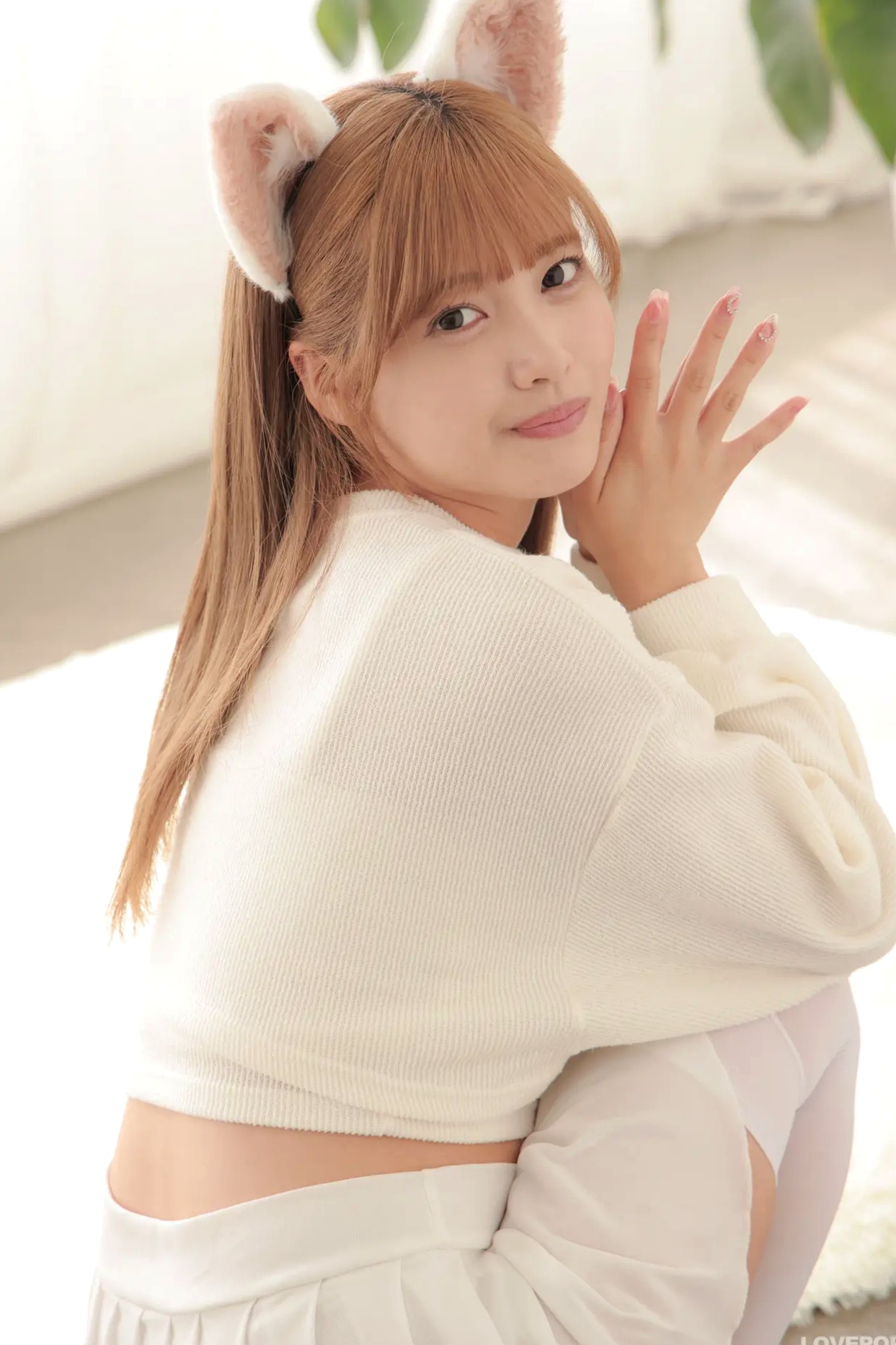 [LOVEPOP] Asuka Nekomiya 猫宮あすか Photoset 13 纯白猫娘萌系私房家居写真