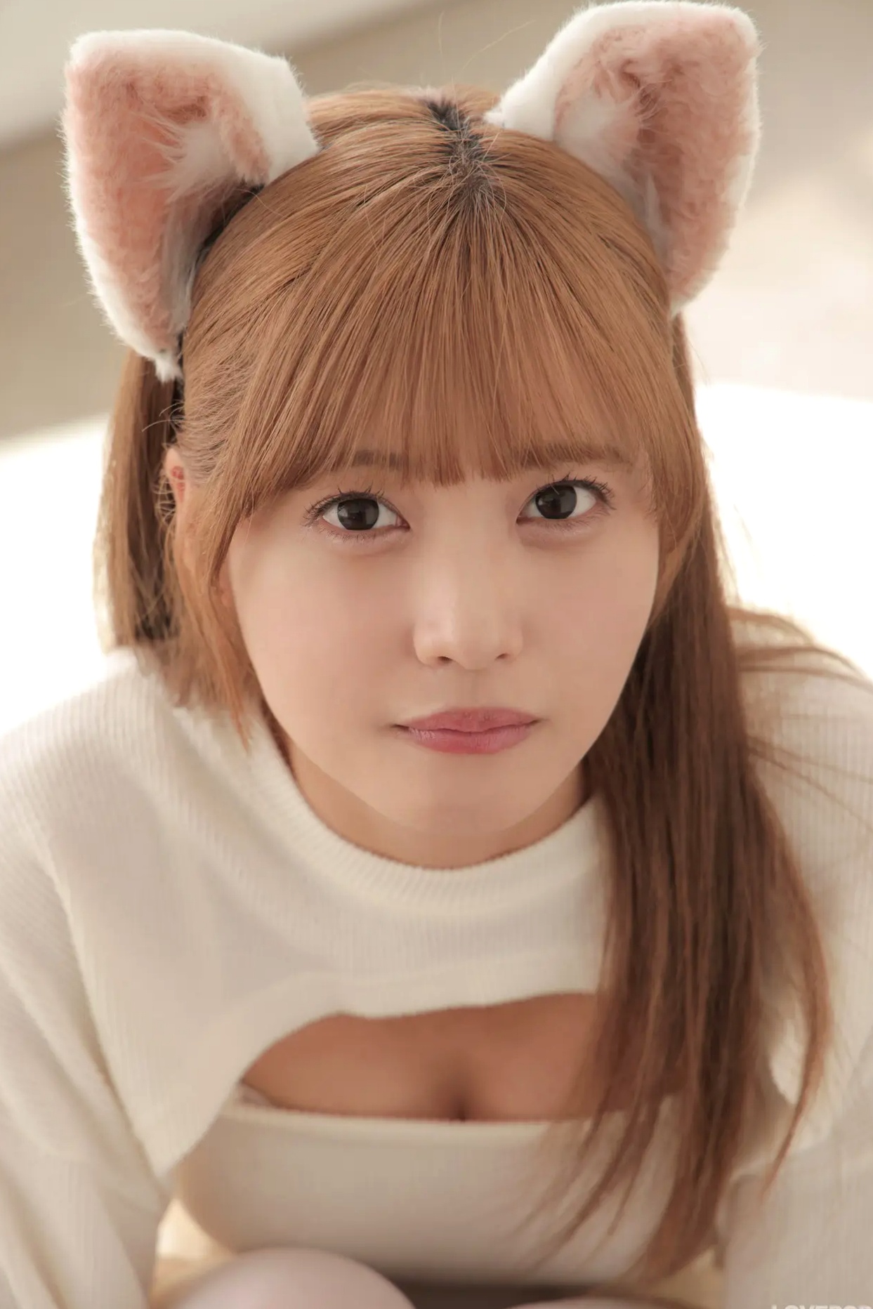 [LOVEPOP] Asuka Nekomiya 猫宮あすか Photoset 13 纯白猫娘萌系私房家居写真