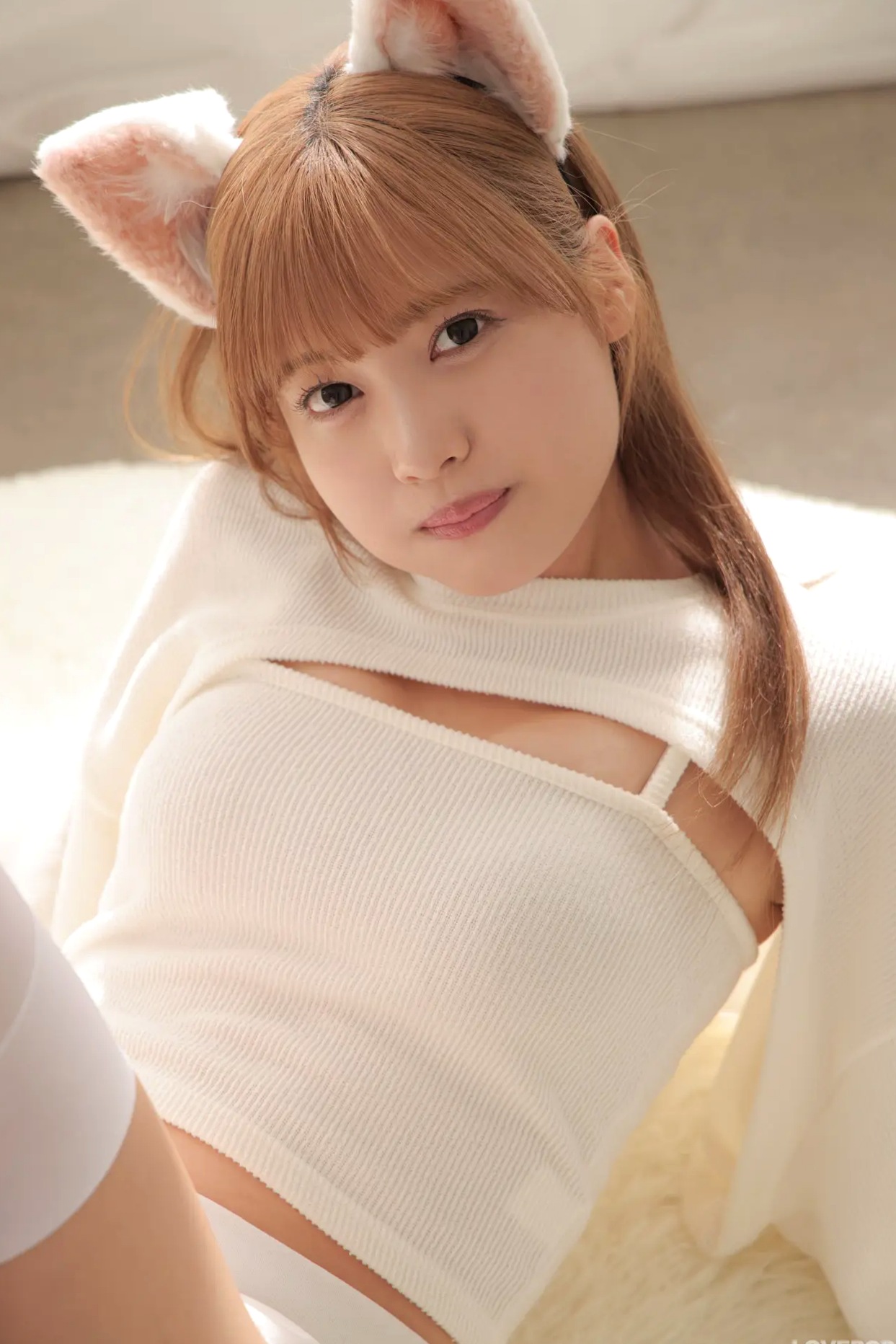 [LOVEPOP] Asuka Nekomiya 猫宮あすか Photoset 13 纯白猫娘萌系私房家居写真