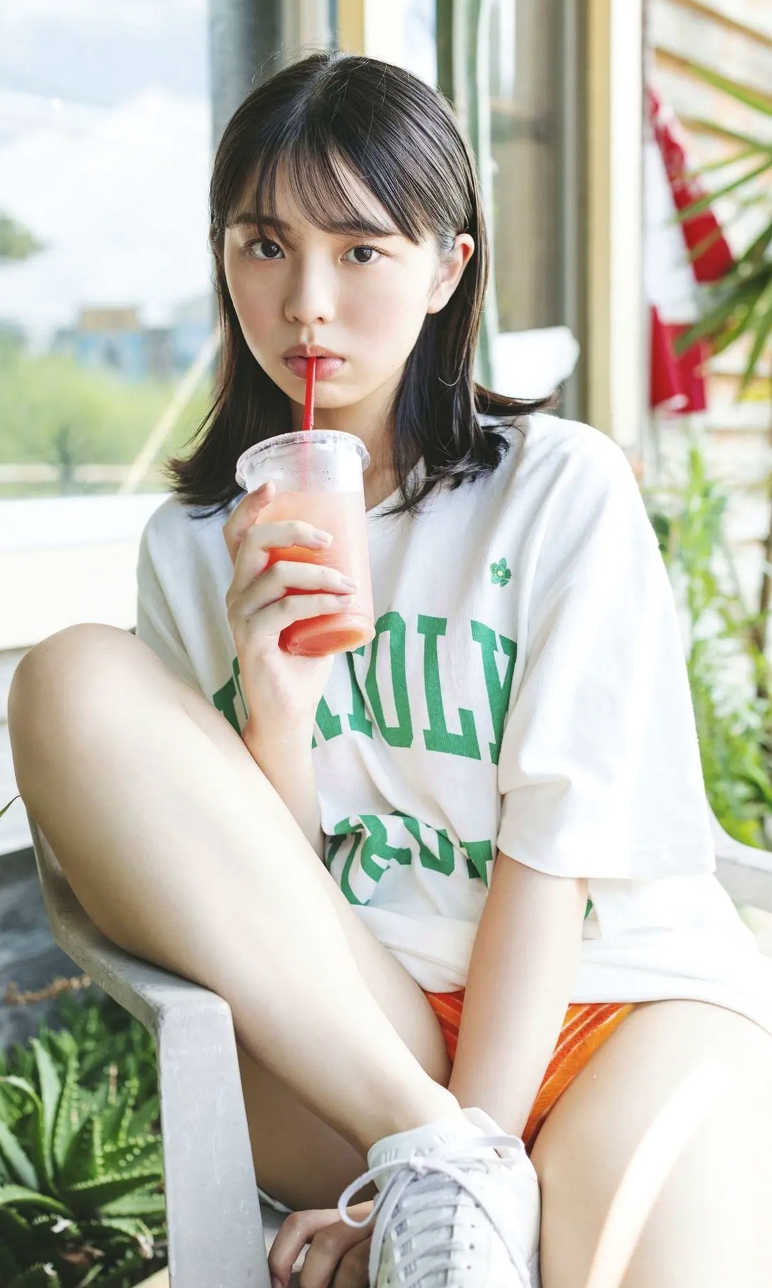 菊地姫奈 - GROWING UP！车内清新比基尼写真 纯欲性感大片