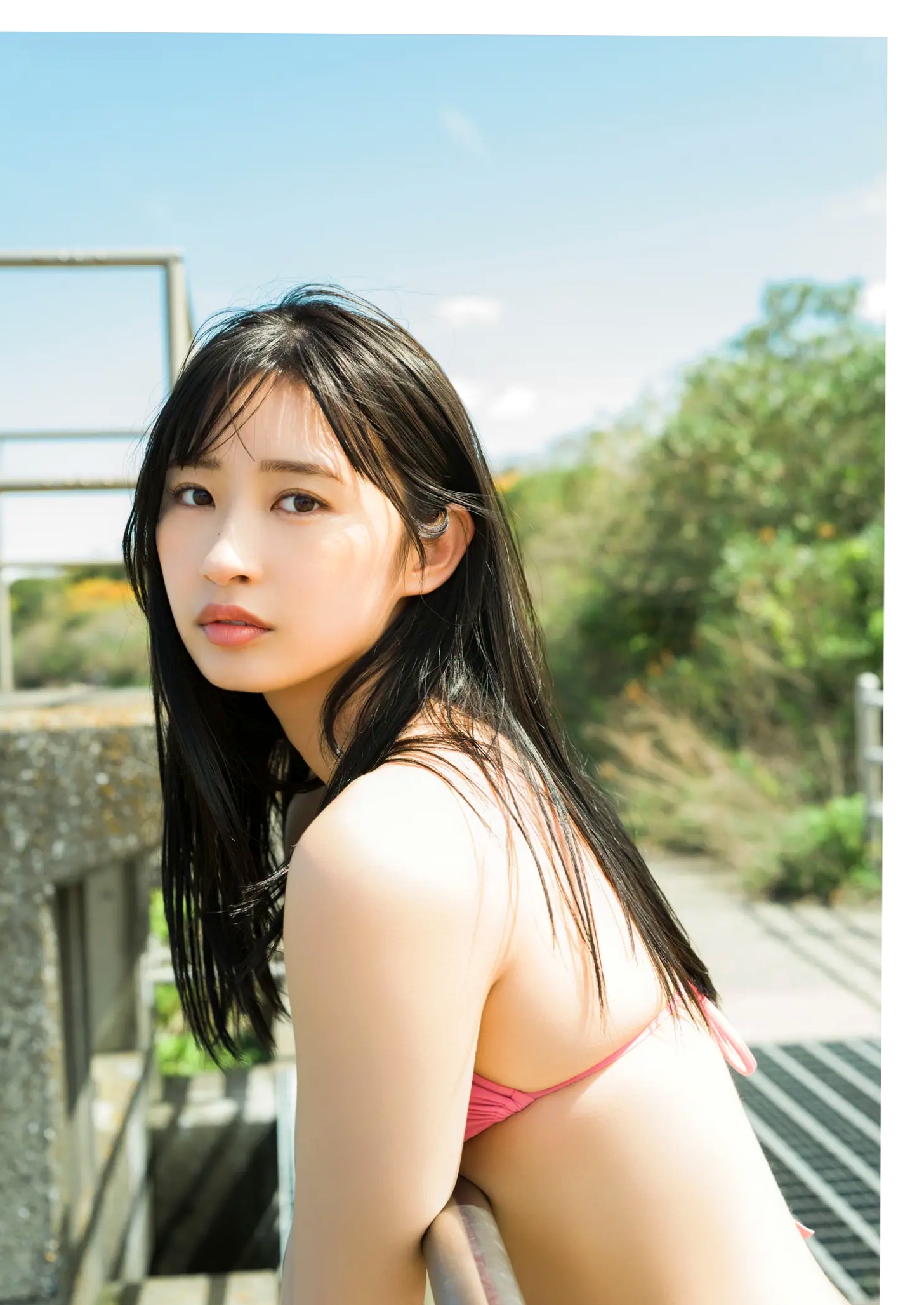 松本日向 - 寝ても覚めても… 阳光户外清新比基尼性感写真