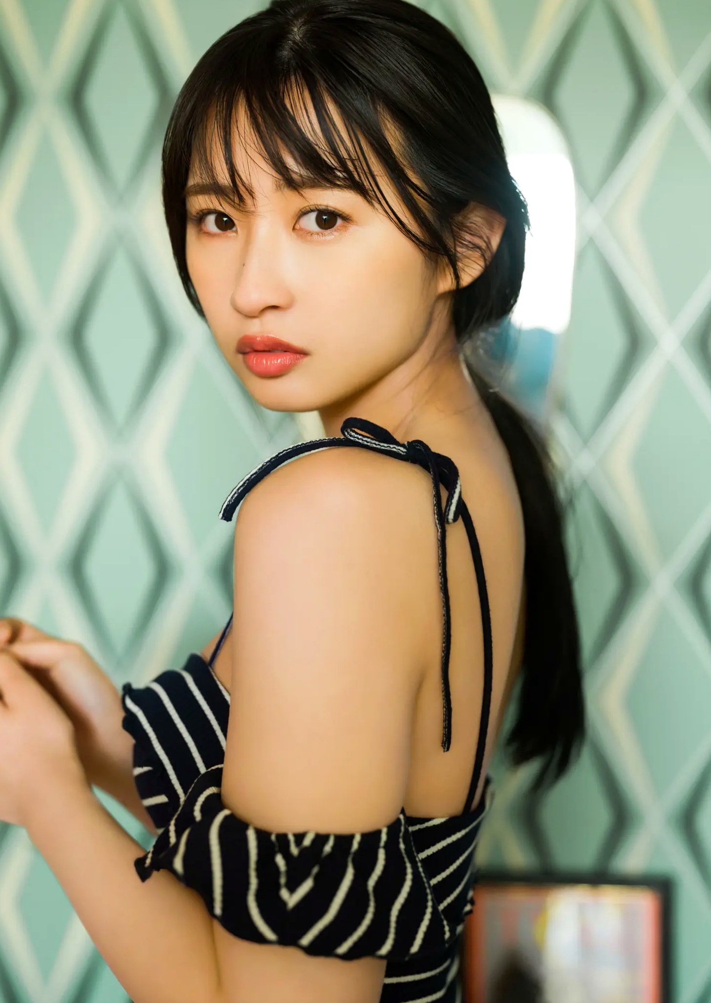 松本日向 - 寝ても覚めても… 阳光户外清新比基尼性感写真
