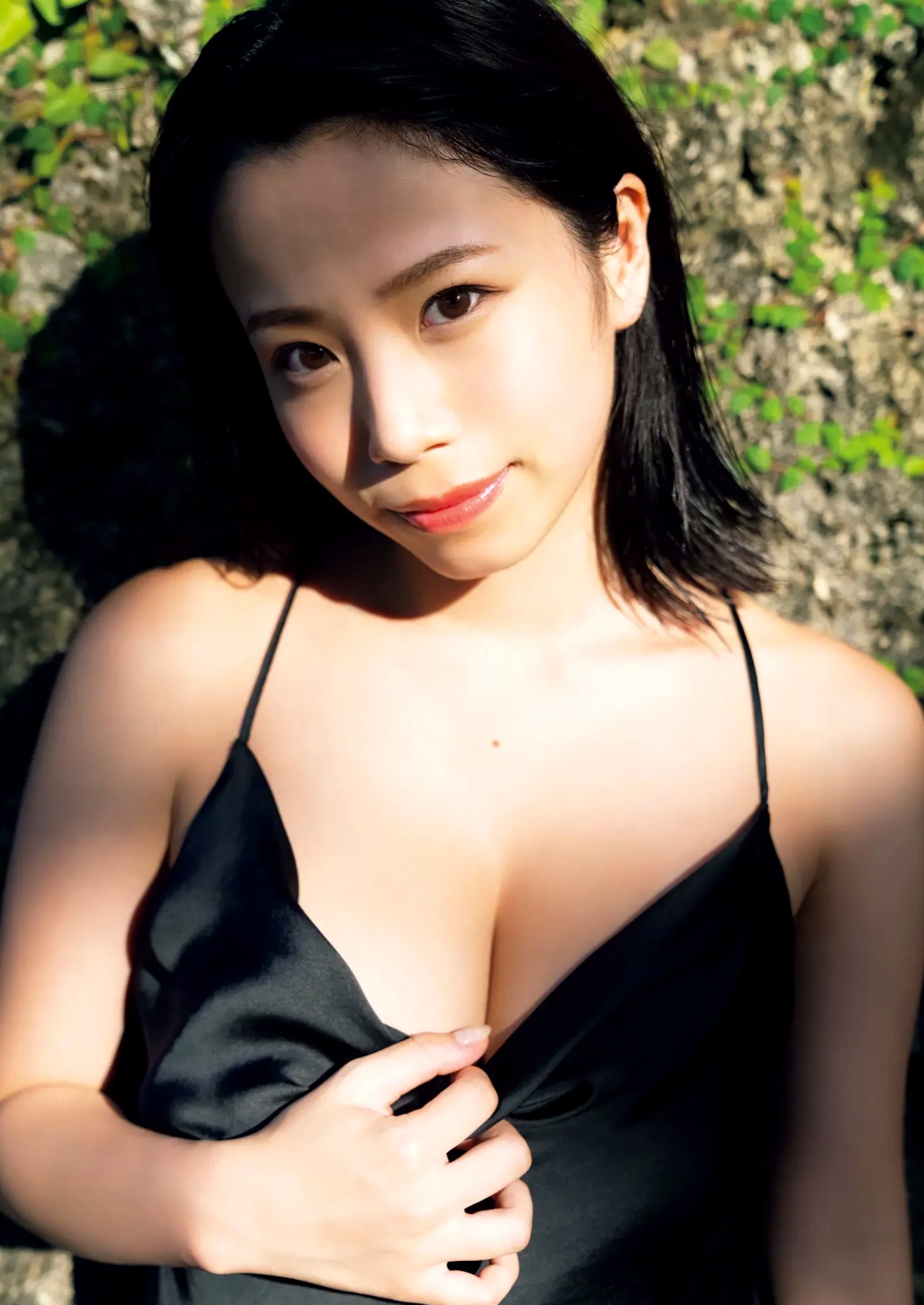乙陽葵 - なんがでっきょん [108P] 户外向日葵性感比基尼写真 阳光清纯美胸图集