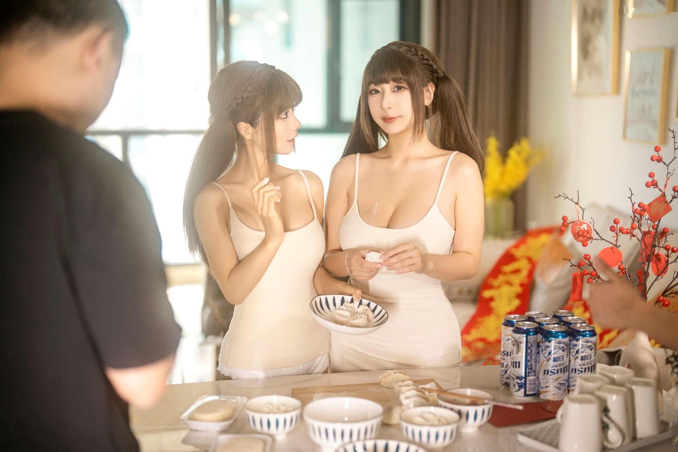 蠢沫沫-浅安安-双人新年贺岁家居私房性感诱惑写真