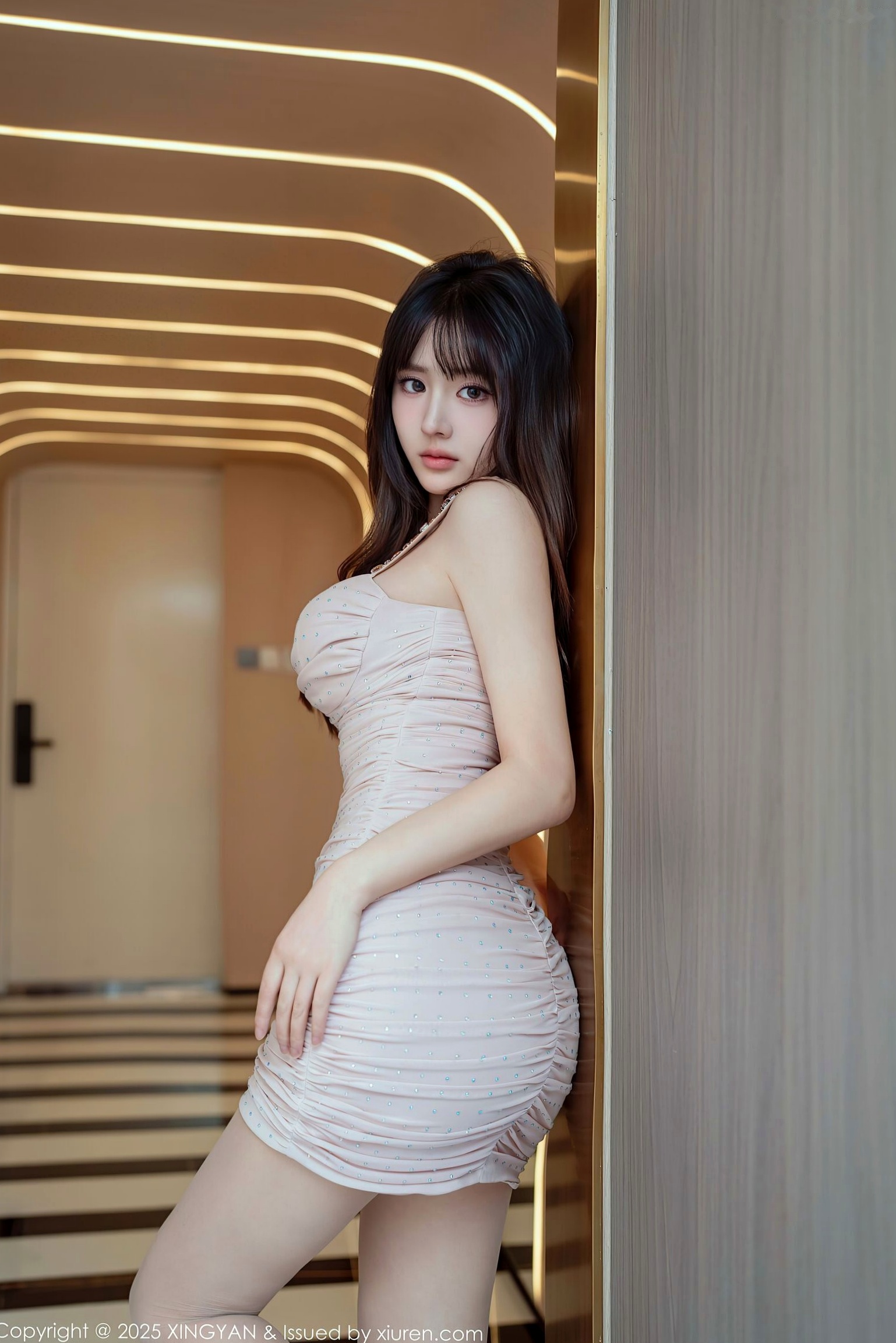 Gallery - XingYan星颜社- Star Face -424-沈南汐RuRu-肉色连衣裙黑丝湿身翘臀-2025.11.11星颜社- Star Face  女神私房照_秀色女神 - image 1