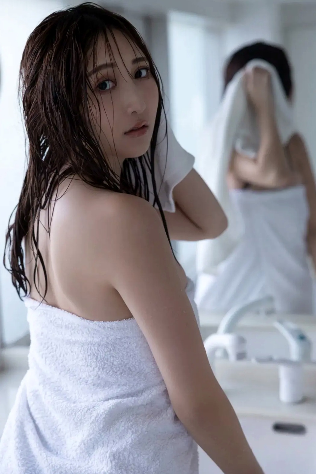 Gallery - 辻りりさ - 魅惑開放 vol.2 女神私房照_秀色女神 - image 97
