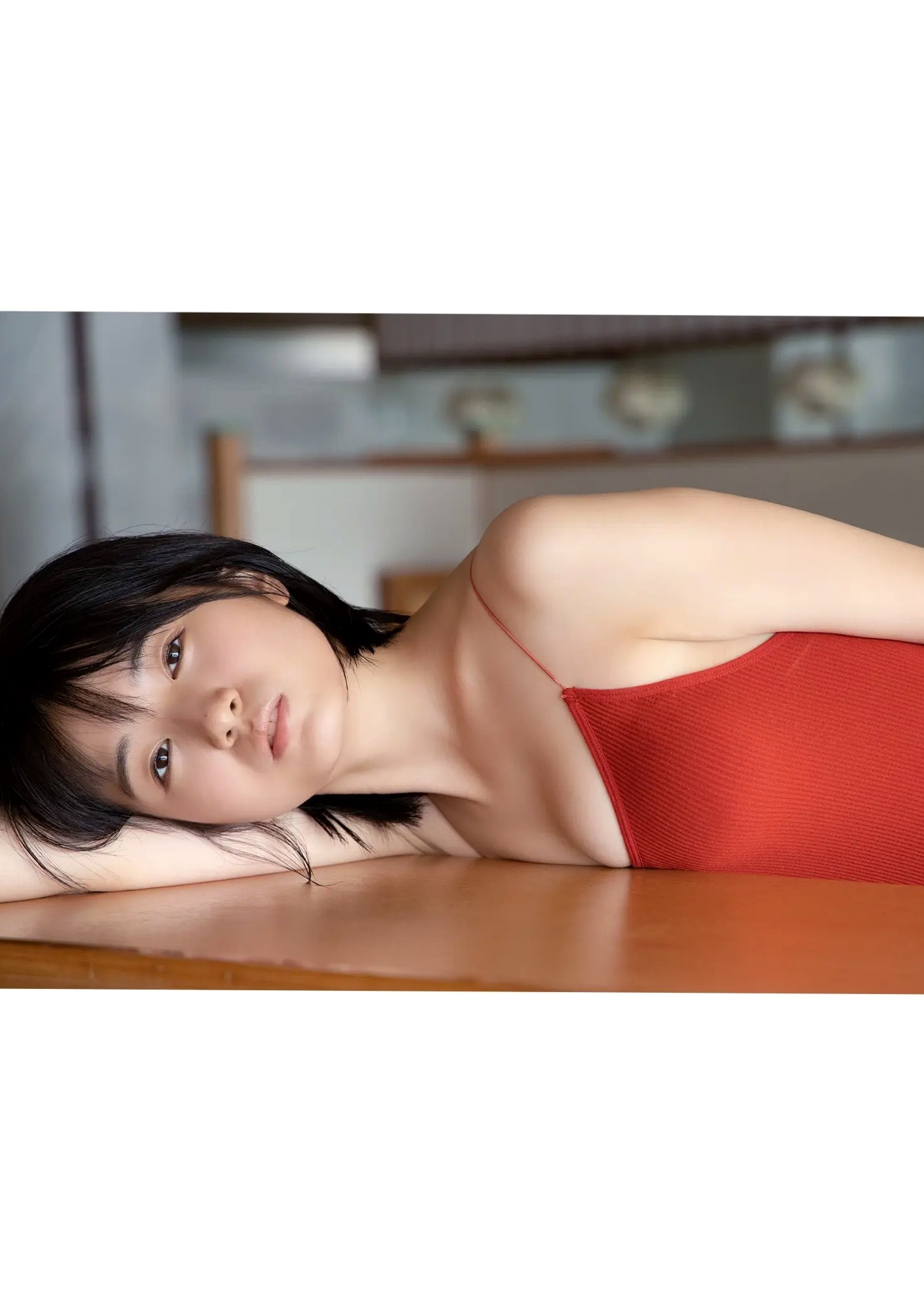 加藤結 - かとゆい、水着始めました。日本清纯女神池畔红色泳装性感写真