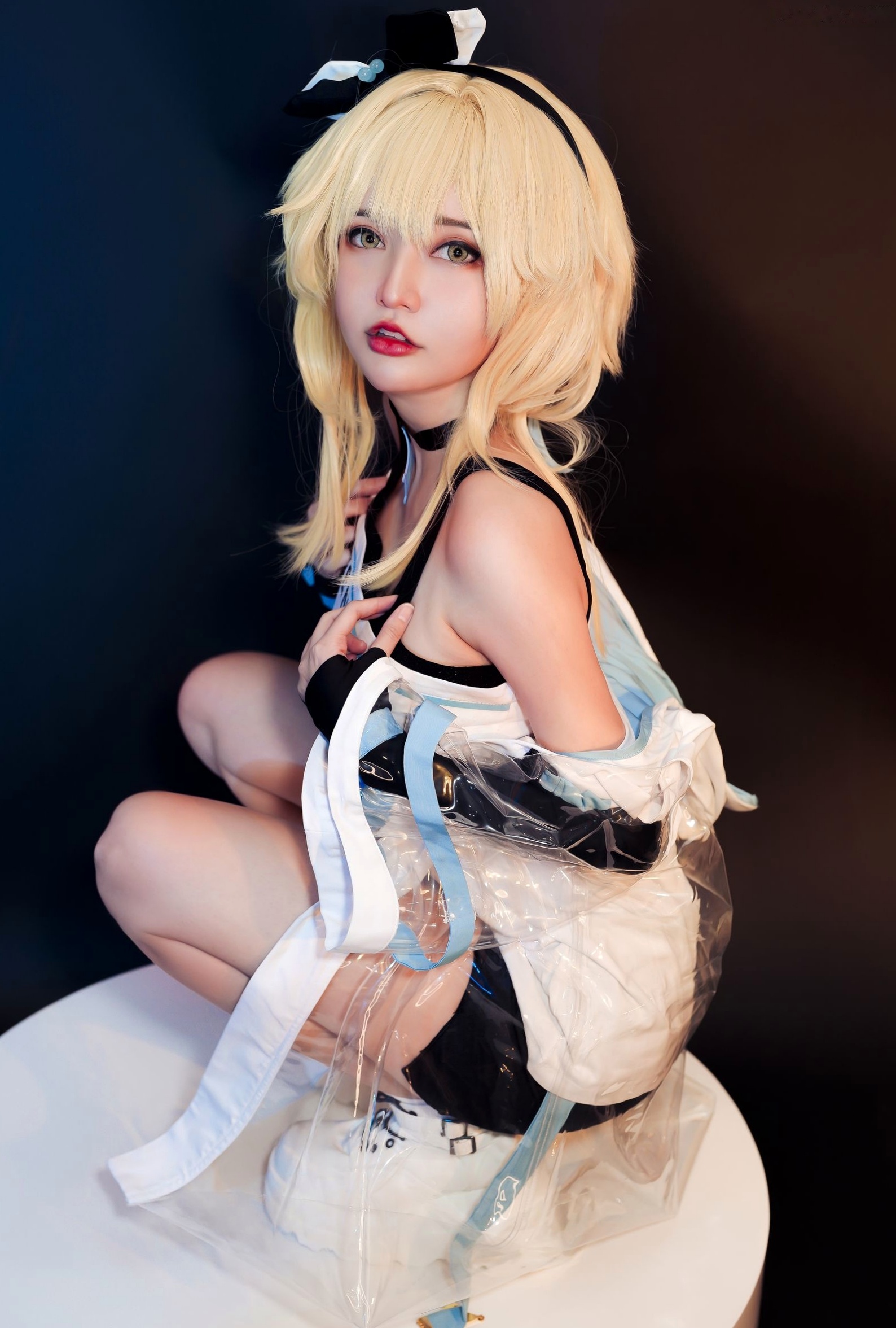 Gallery - Potato-Godzilla 荧 Lumine 原神Cosplay：Hoyofest性感定制服饰，展现极致身材比例与潮流女神魅力角色扮演性感诱惑比基尼 女神私房照_秀色女神 - image 5
