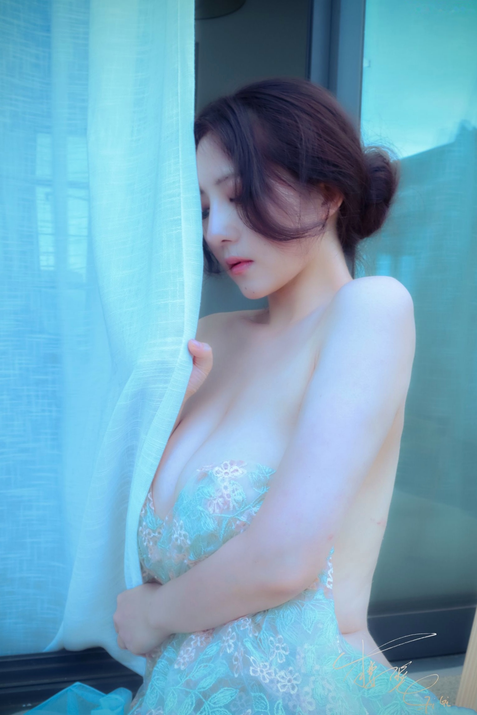 Gallery - 樱晚gigi-夏末未至：唯美私房柔光系列，曼妙曲线极致诱惑，清新夏日写真大尺度私房照性感诱惑 女神私房照_秀色女神 - image 8
