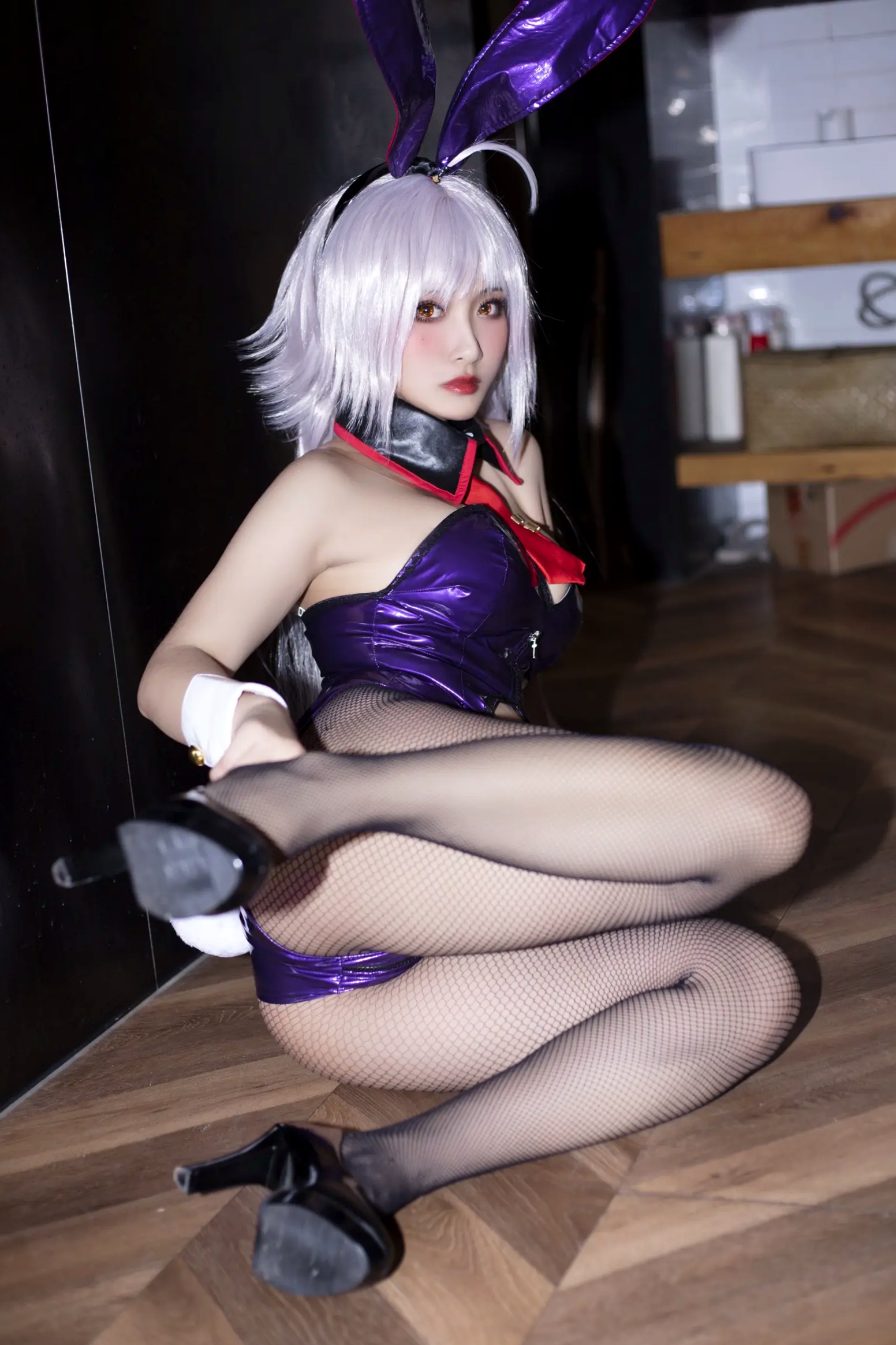 Gallery - 《洛璃LoLiSAMA - FGO黑贞德兔女郎cos，性感漆皮装扮搭配黑丝诱惑，极品傲娇女神私房写真 [42P]》角色扮演黑丝性感诱惑私房照 女神私房照_秀色女神 - image 11