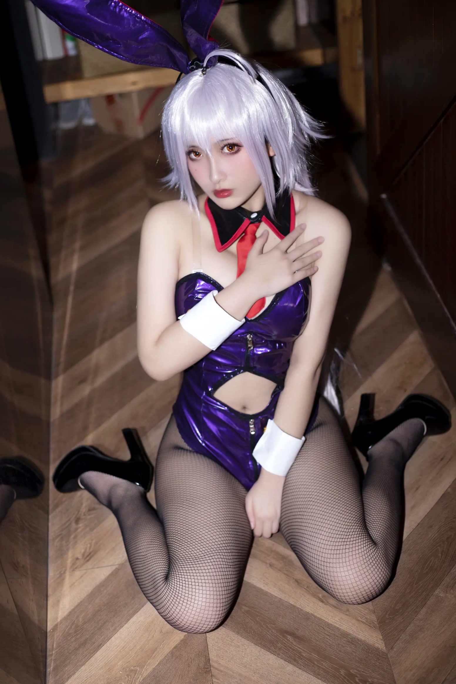 Gallery - 《洛璃LoLiSAMA - FGO黑贞德兔女郎cos，性感漆皮装扮搭配黑丝诱惑，极品傲娇女神私房写真 [42P]》角色扮演黑丝性感诱惑私房照 女神私房照_秀色女神 - image 17