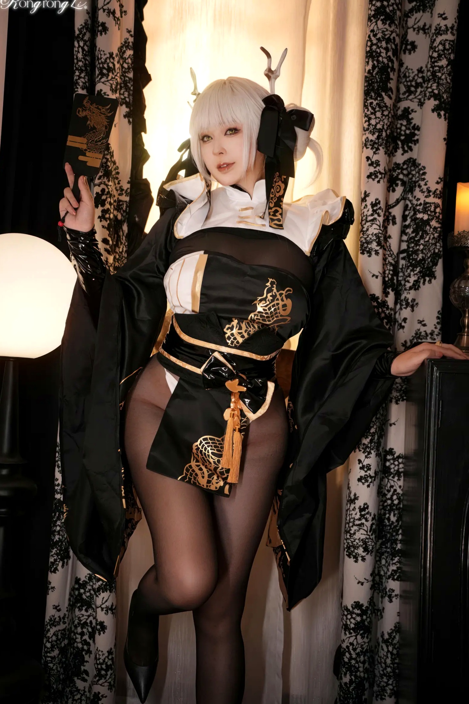 Gallery - 小容仔咕咕咕 NIKKE胜利女神布兰儿黑丝cosplay，极品角色扮演私房大尺度写真，性感魅惑美图45P角色扮演黑丝性感私房照 女神私房照_秀色女神 - image 1