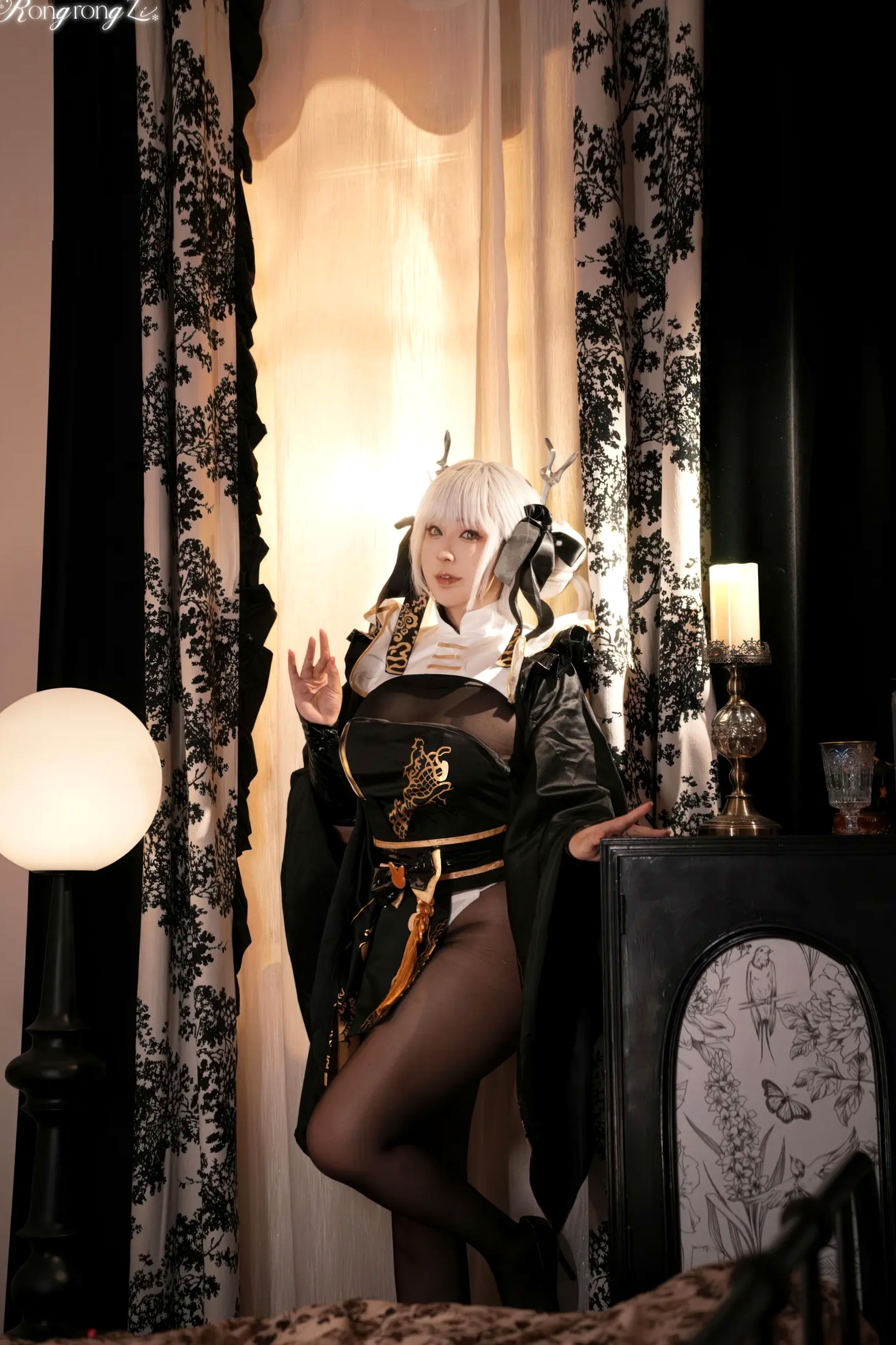 Gallery - 小容仔咕咕咕 NIKKE胜利女神布兰儿黑丝cosplay，极品角色扮演私房大尺度写真，性感魅惑美图45P角色扮演黑丝性感私房照 女神私房照_秀色女神 - image 14