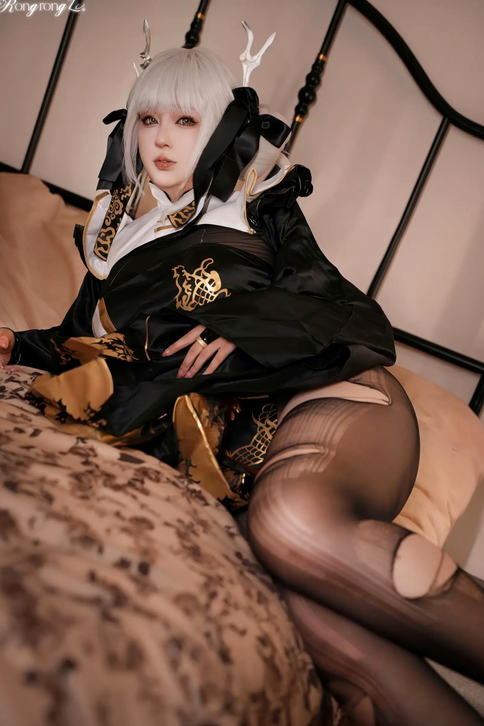 Gallery - 小容仔咕咕咕 NIKKE胜利女神布兰儿黑丝cosplay，极品角色扮演私房大尺度写真，性感魅惑美图45P角色扮演黑丝性感私房照 女神私房照_秀色女神 - image 36