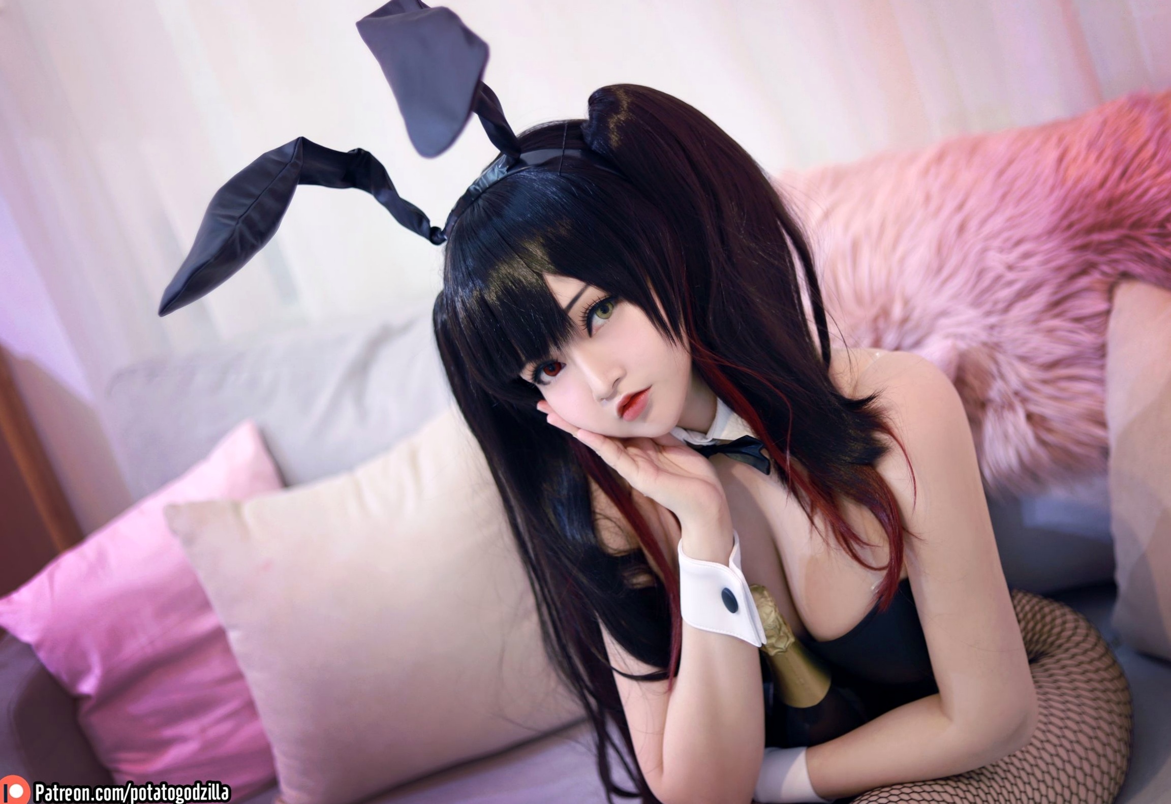 Gallery - Potato-Godzilla-Kurumi-Tokisaki-Bunny-Girl：高颜值时崎狂三兔女郎角色扮演，性感黑丝诱惑写真角色扮演性感美腿诱惑丝袜 女神私房照_秀色女神 - image 9