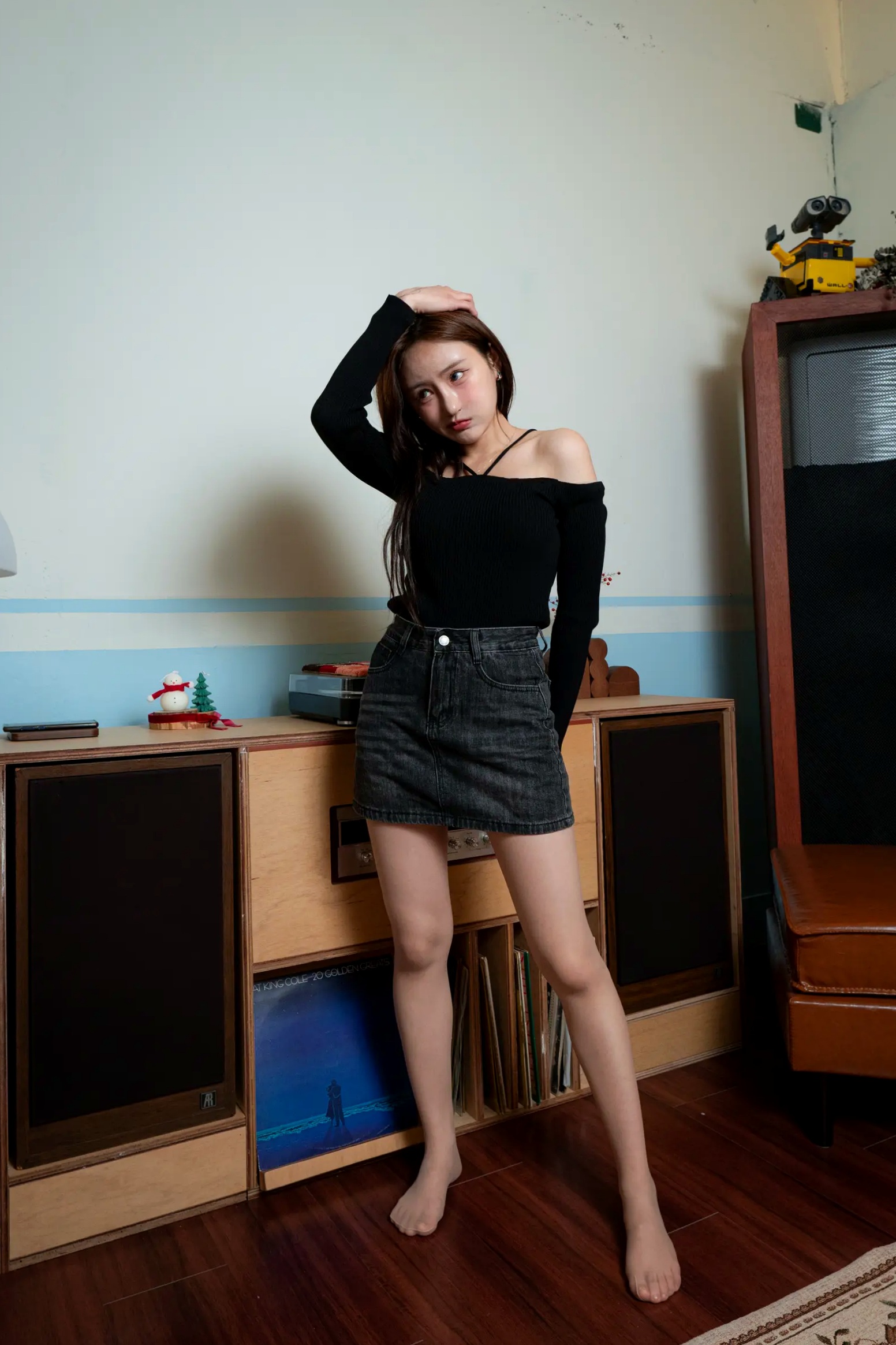 Gallery - Muchenne 006 - YU 居家私房写真 慵懒丹宁长腿气质大片 [55P]气质私房照美腿居家 女神私房照_秀色女神 - image 32