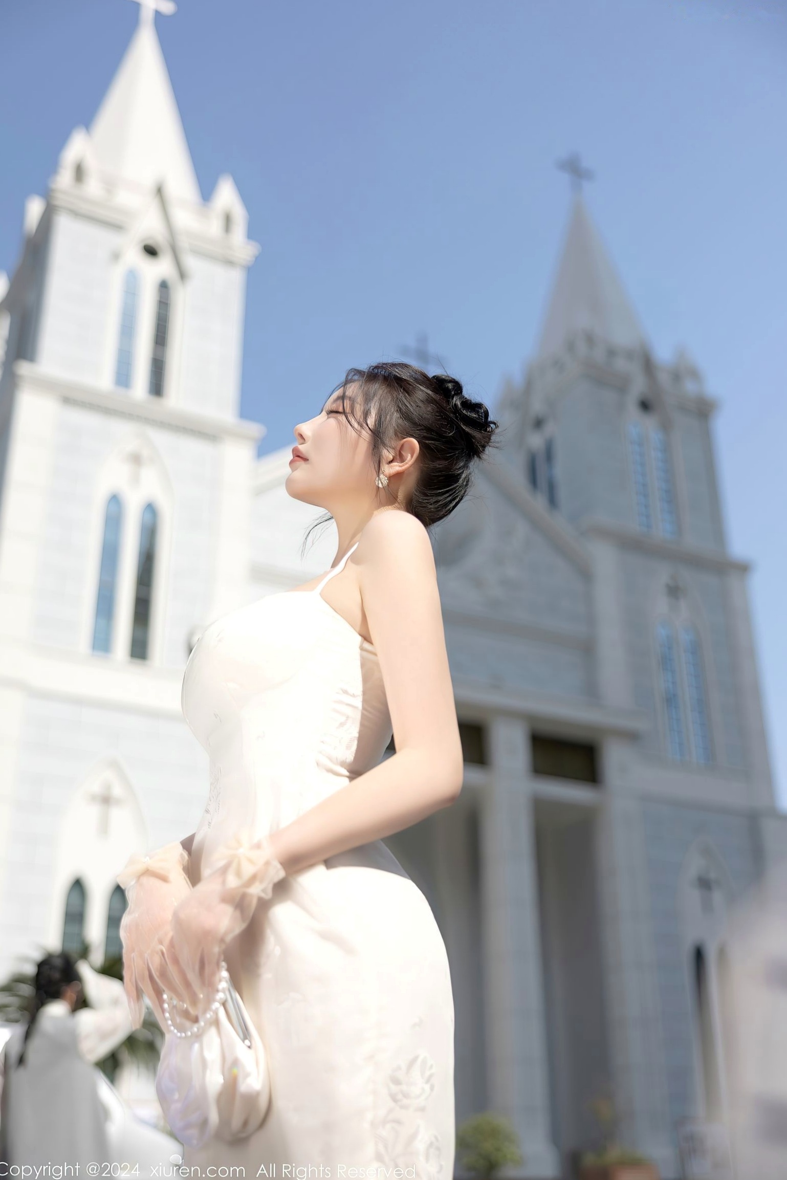 Gallery - XiuRen秀人网 - XiuRen -8538-杨晨晨Yome-纯欲风白色吊带长裙与白色丝袜室内私房写真-极致优雅诱惑-2024.05.14秀人网 - XiuRen 女神丝袜私房照诱惑 女神私房照_秀色女神 - image 6