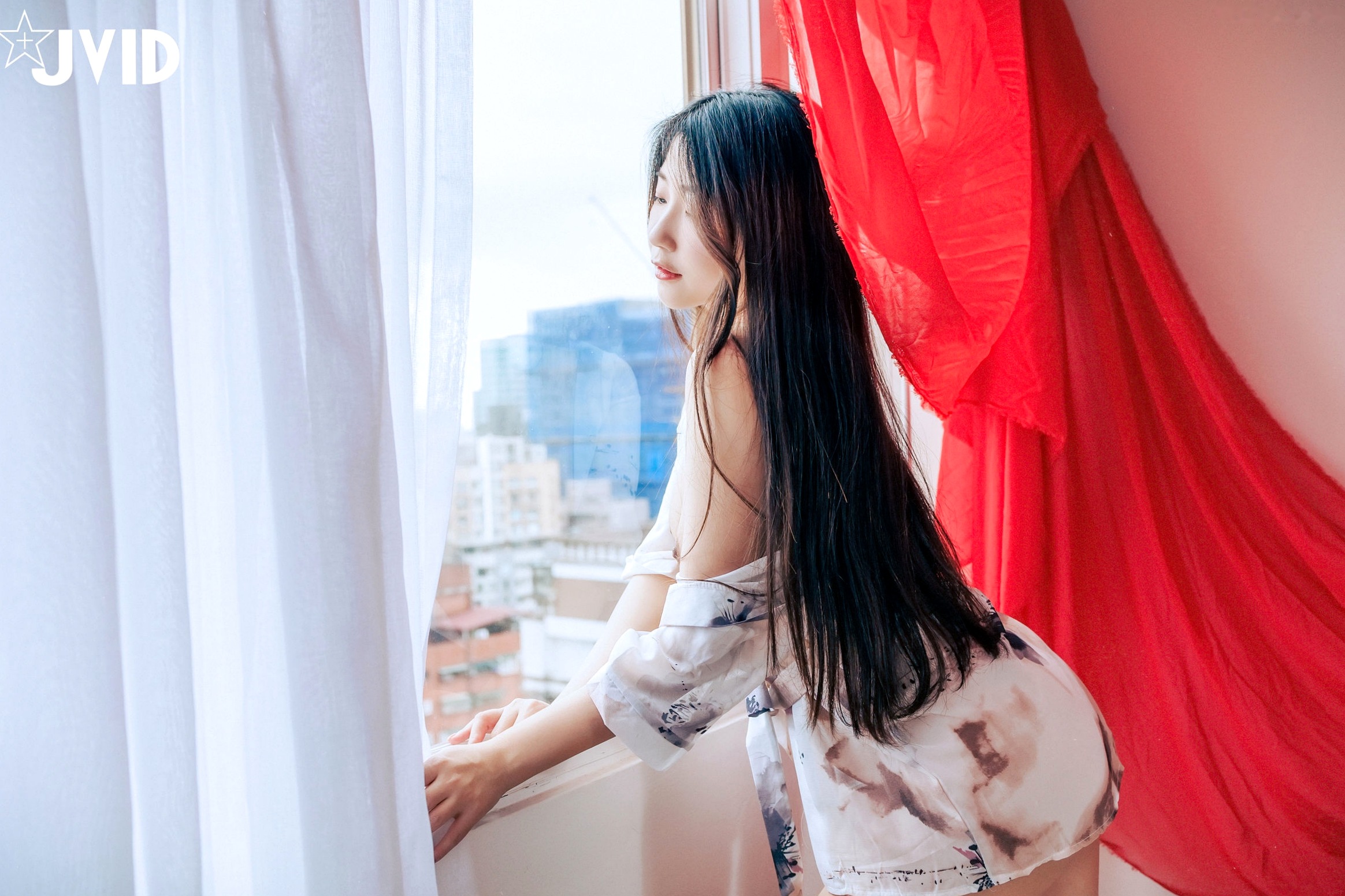 Gallery - JVID-肉包Mini-性感棋盘女体盛写真：演绎高雅艺术，身着白色内衣比基尼，清纯与火辣并存的家居视觉盛宴-2023.06.17性感私房照诱惑白嫩JVID 女神私房照_秀色女神 - image 22