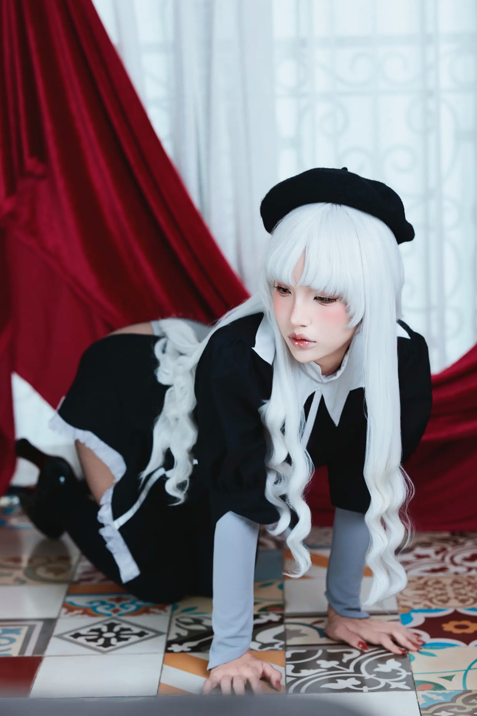 Gallery - Puy Puy Caren银发冷艳私房写真：制服黑丝连体衣展现绝美身材曲线，极具诱惑力的大尺度视觉盛宴私房照角色扮演黑丝诱惑性感 女神私房照_秀色女神 - image 22