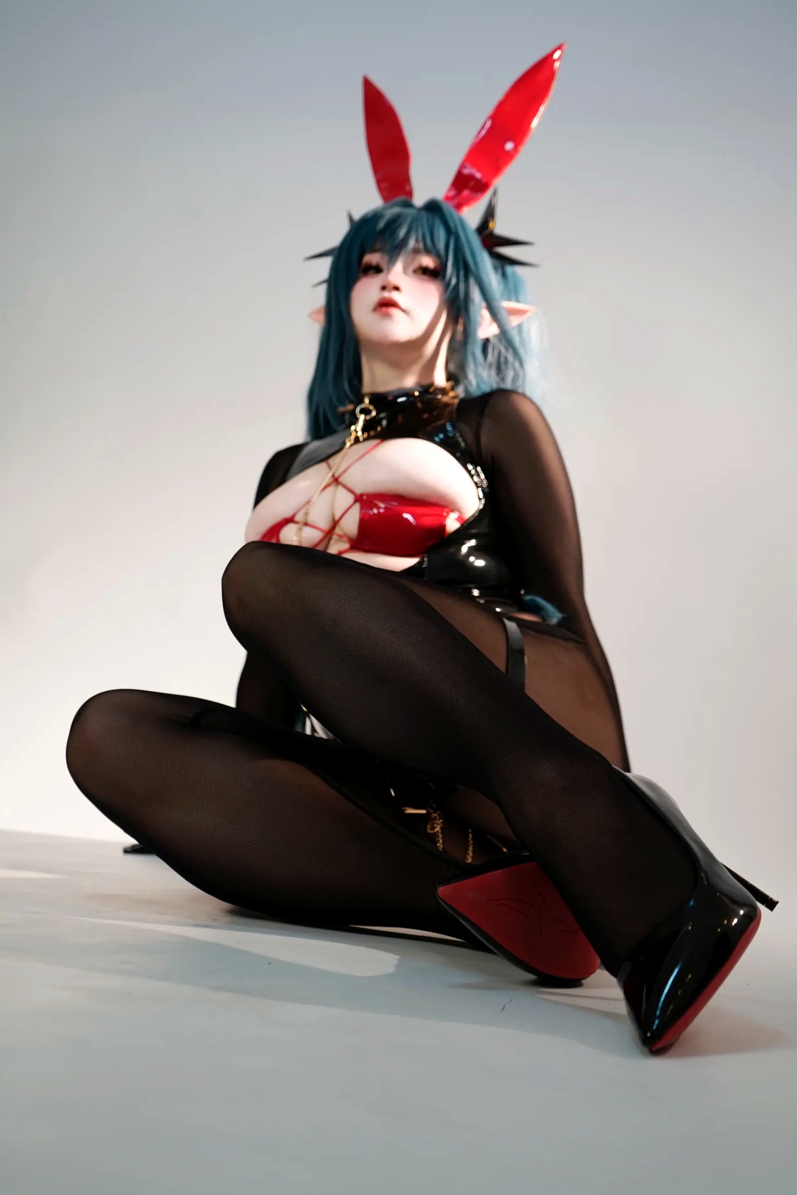 Gallery - 一只猫猫帽 - 雷根斯堡 漆皮紧身衣cosplay写真 性感魔幻兔女郎角色扮演 [196P]性感诱惑角色扮演丝袜大尺度 女神私房照_秀色女神 - image 114