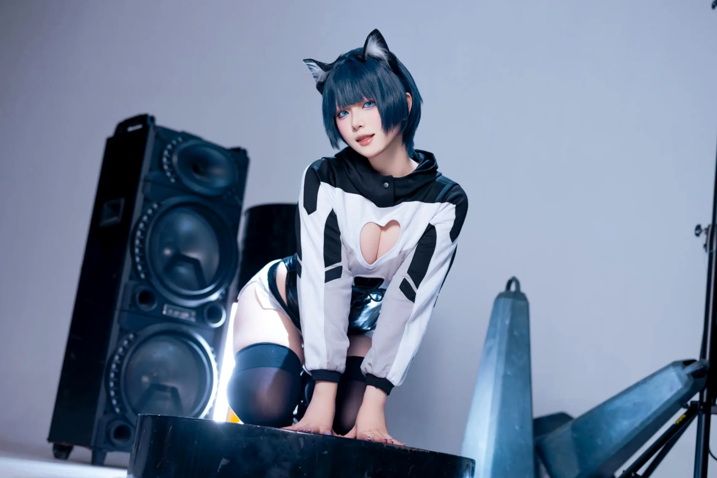 Gallery - 屿鱼 - 手办：二次元机能风猫耳少女，黑丝诱惑与朋克音浪的精致视听盛宴角色扮演性感黑丝萌系 女神私房照_秀色女神 - image 20