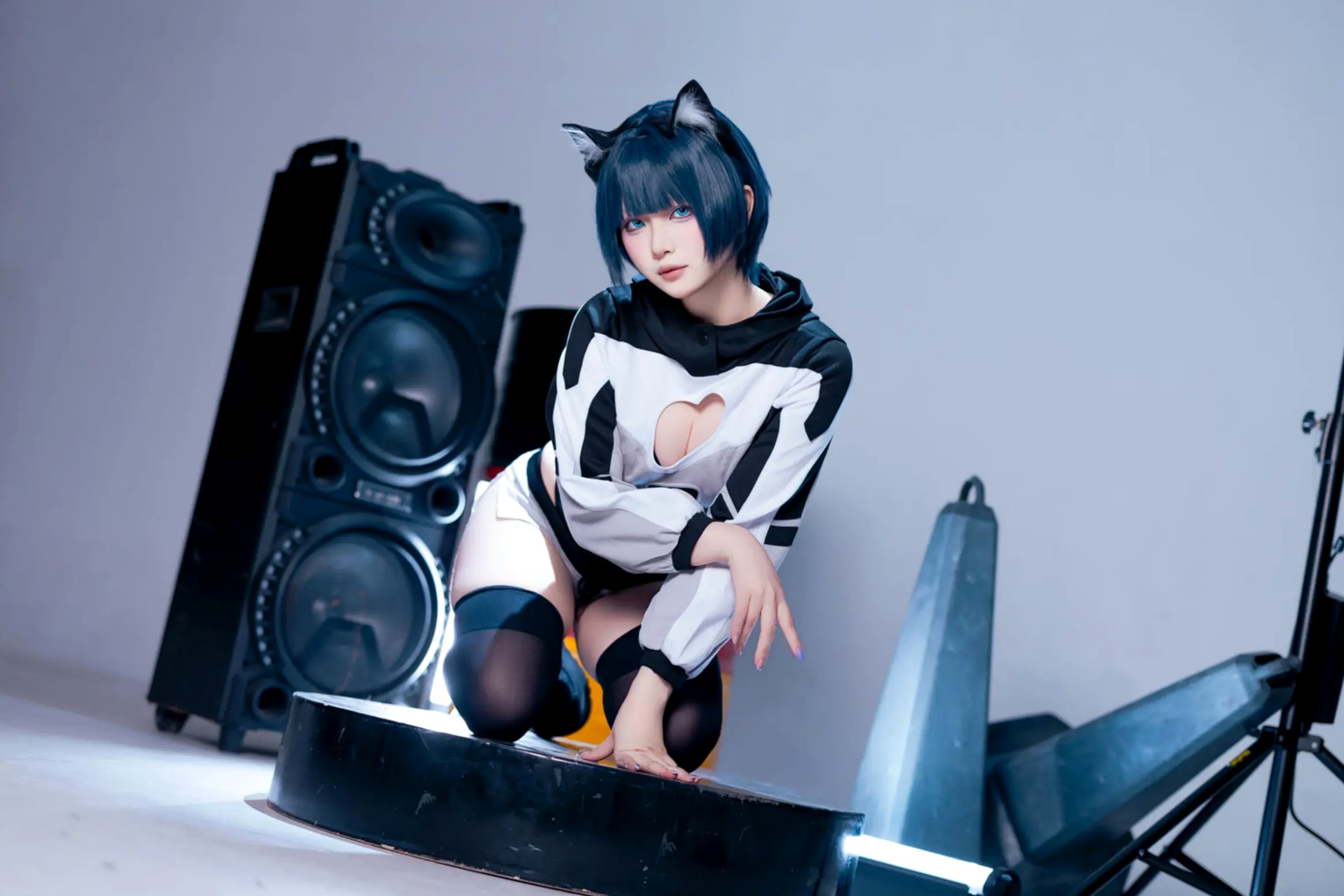 Gallery - 屿鱼 - 手办：二次元机能风猫耳少女，黑丝诱惑与朋克音浪的精致视听盛宴角色扮演性感黑丝萌系 女神私房照_秀色女神 - image 22
